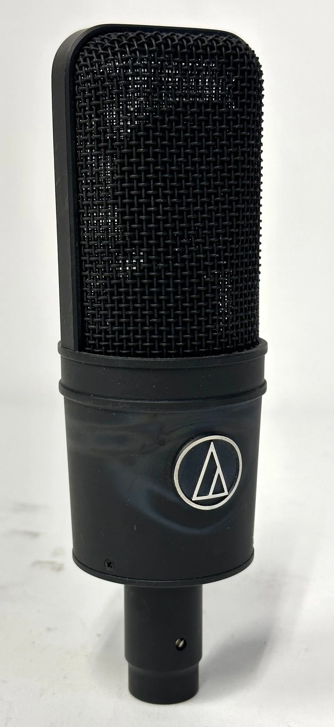 21C0E2B7-2BB3-4E5F-B786-F7C7A626C4D2