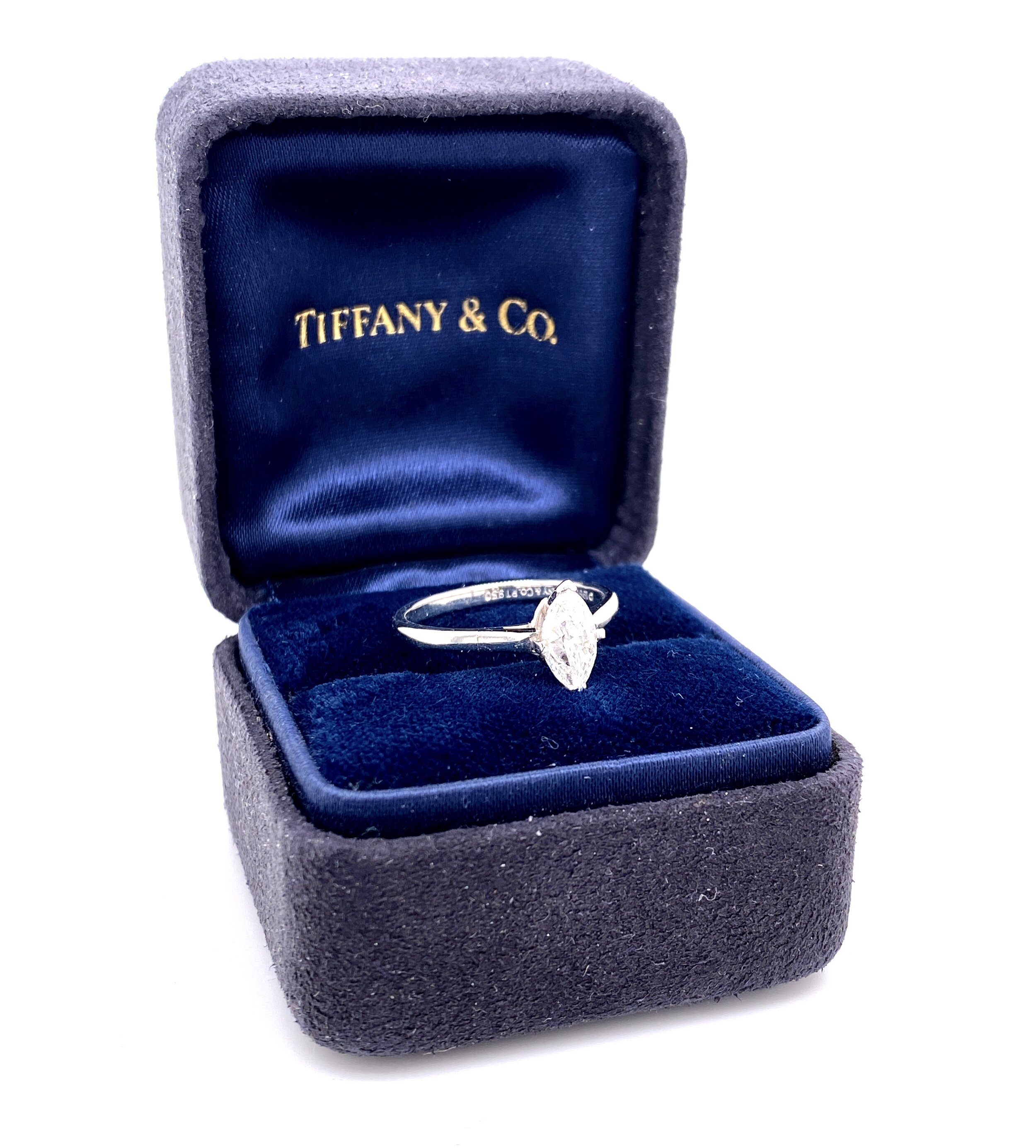 750C7D06-E9F7-4314-BC96-622583B94FA6