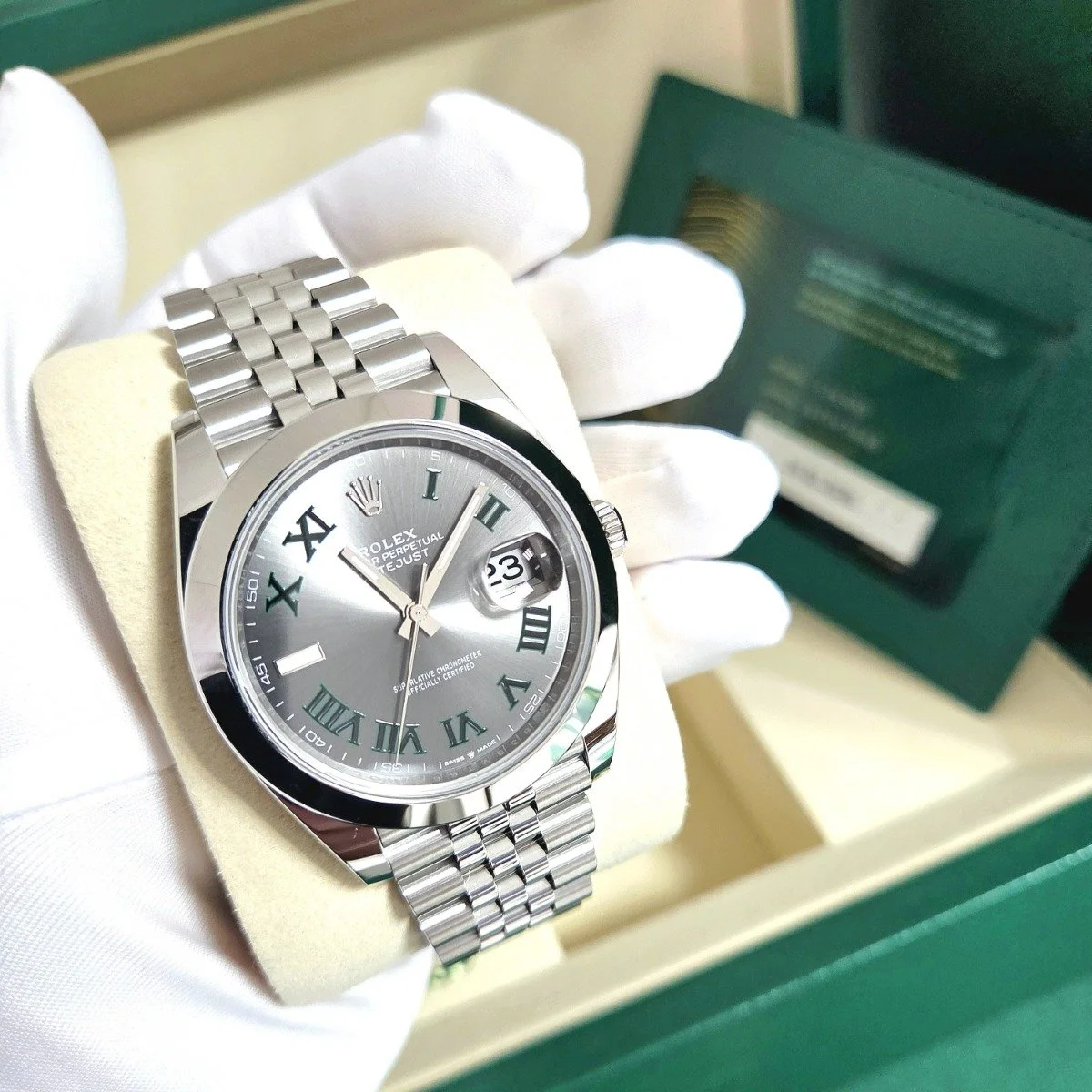 rolex_wimbeldon_2026_jubilee_bracelet.jpg