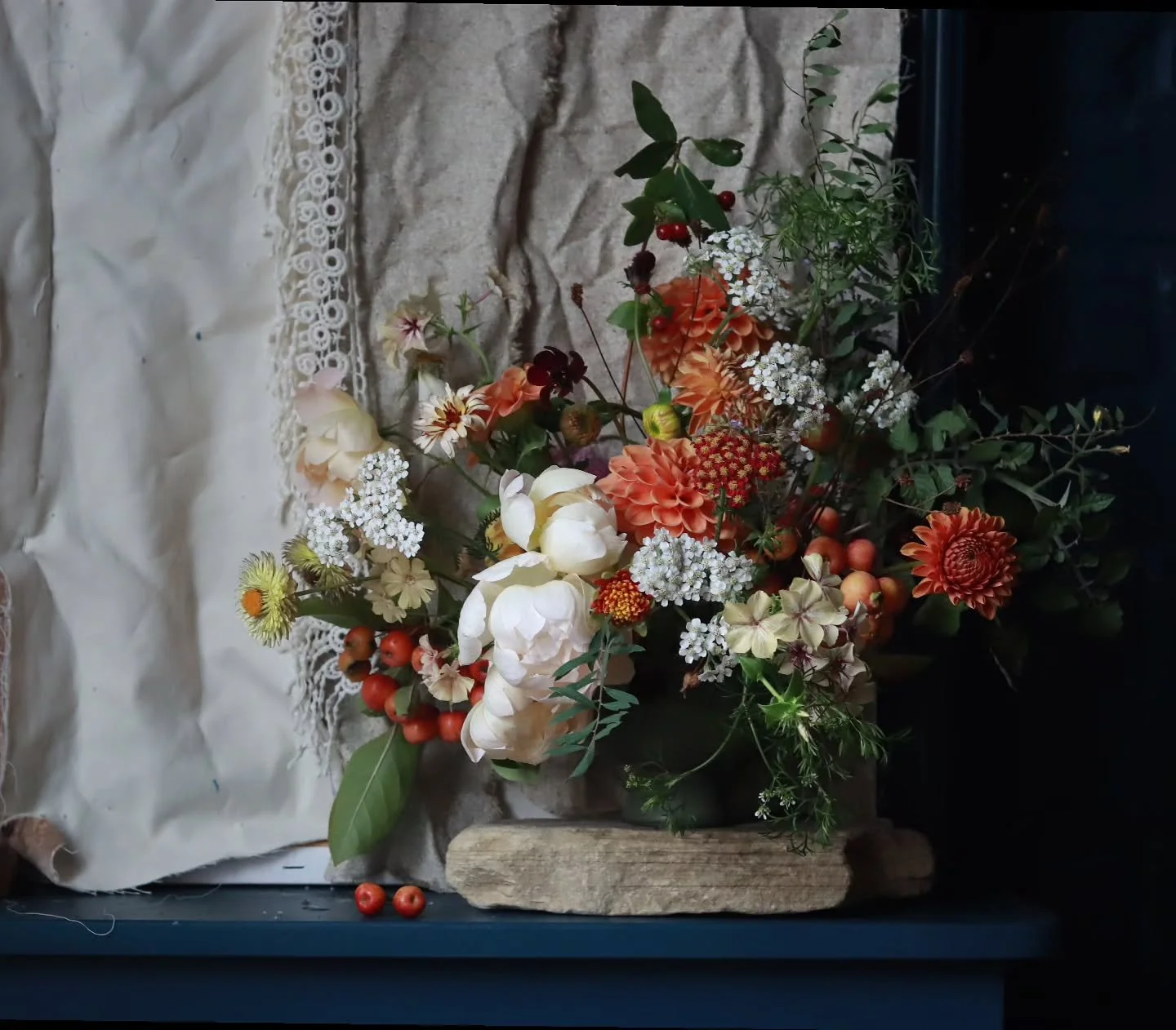 Garden clippings. Lots of crab apples this year  for us and the birds to share!

#dahliaseason#crabapplejelly#seasonalflowers#gardeninspiration