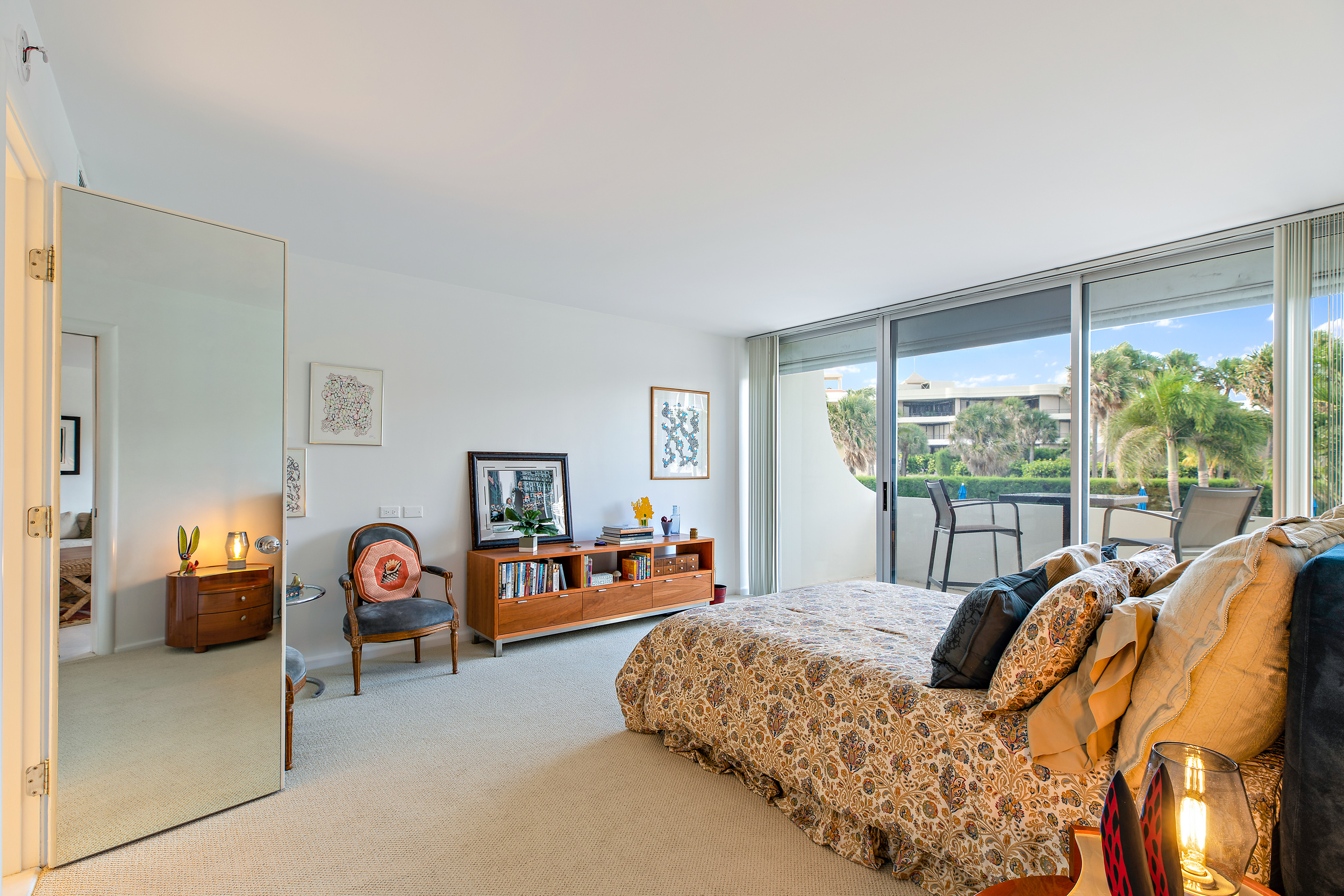 100 Sunrise Ave Unit 208-26.jpg