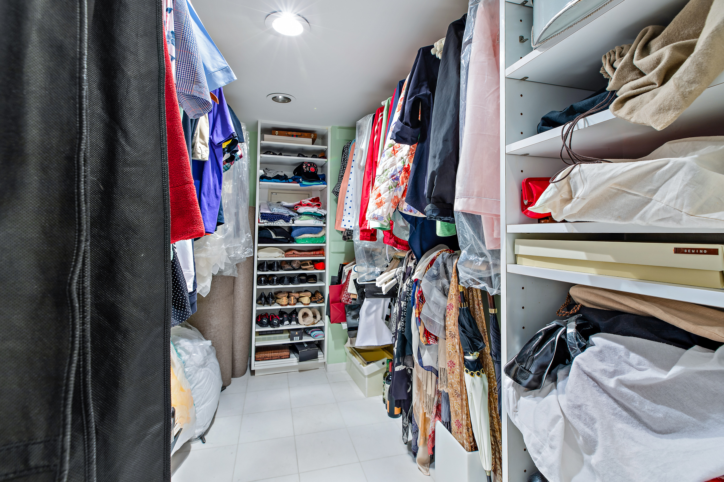 100 Sunrise Ave Unit 208-29.jpg