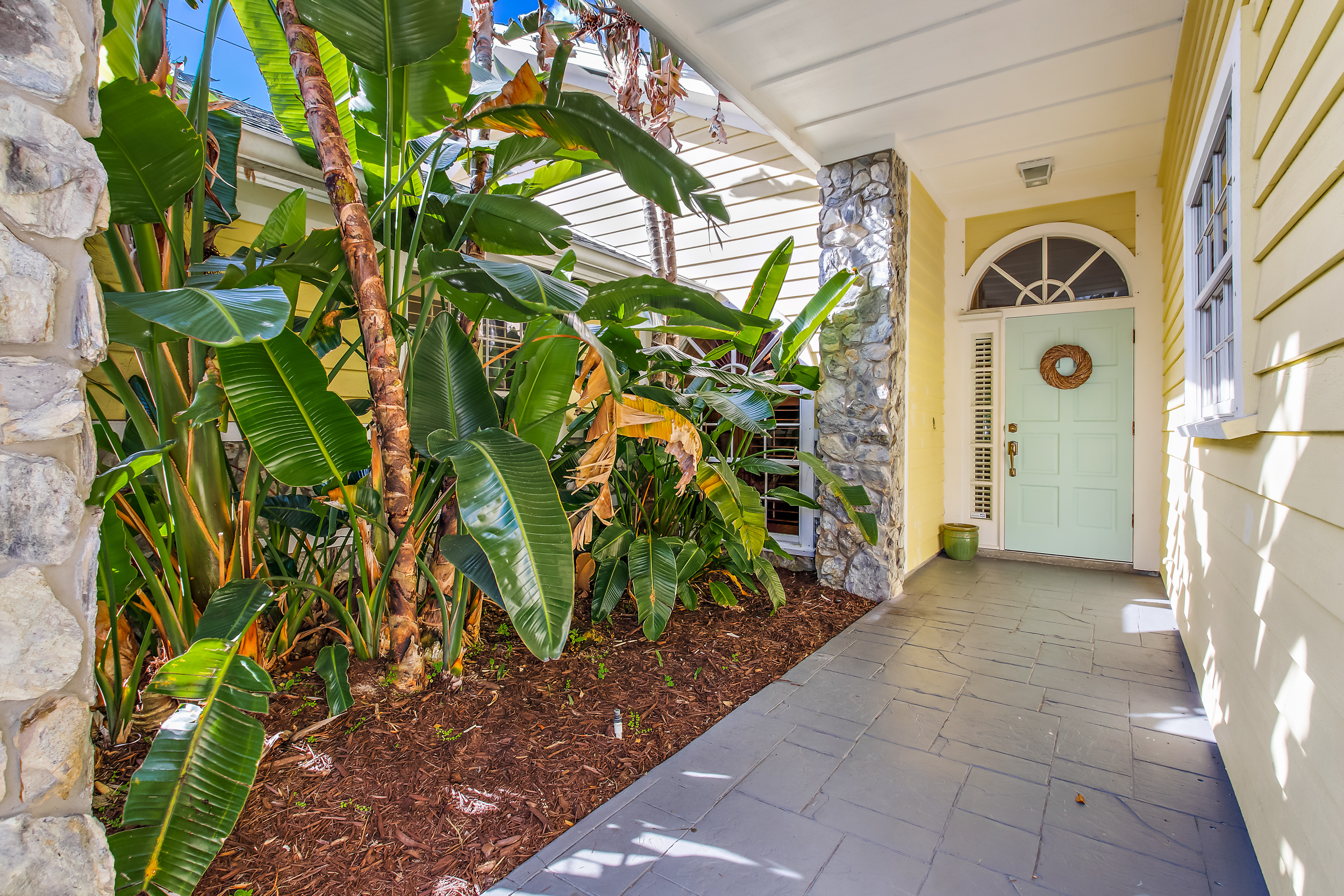887 Summerwood Dr-25.jpg