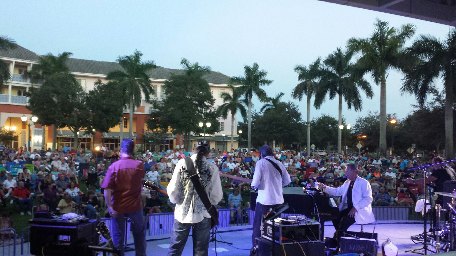4th of july block party abacoa downtown.jpeg