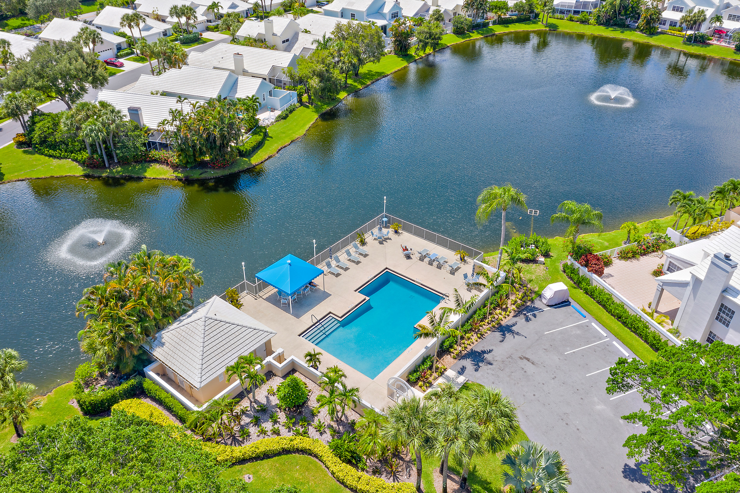 39 Dorchester Cir Aerials-4.jpg