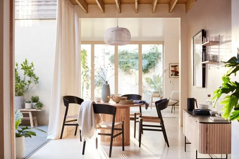 Courtesy of www.decorilla.com