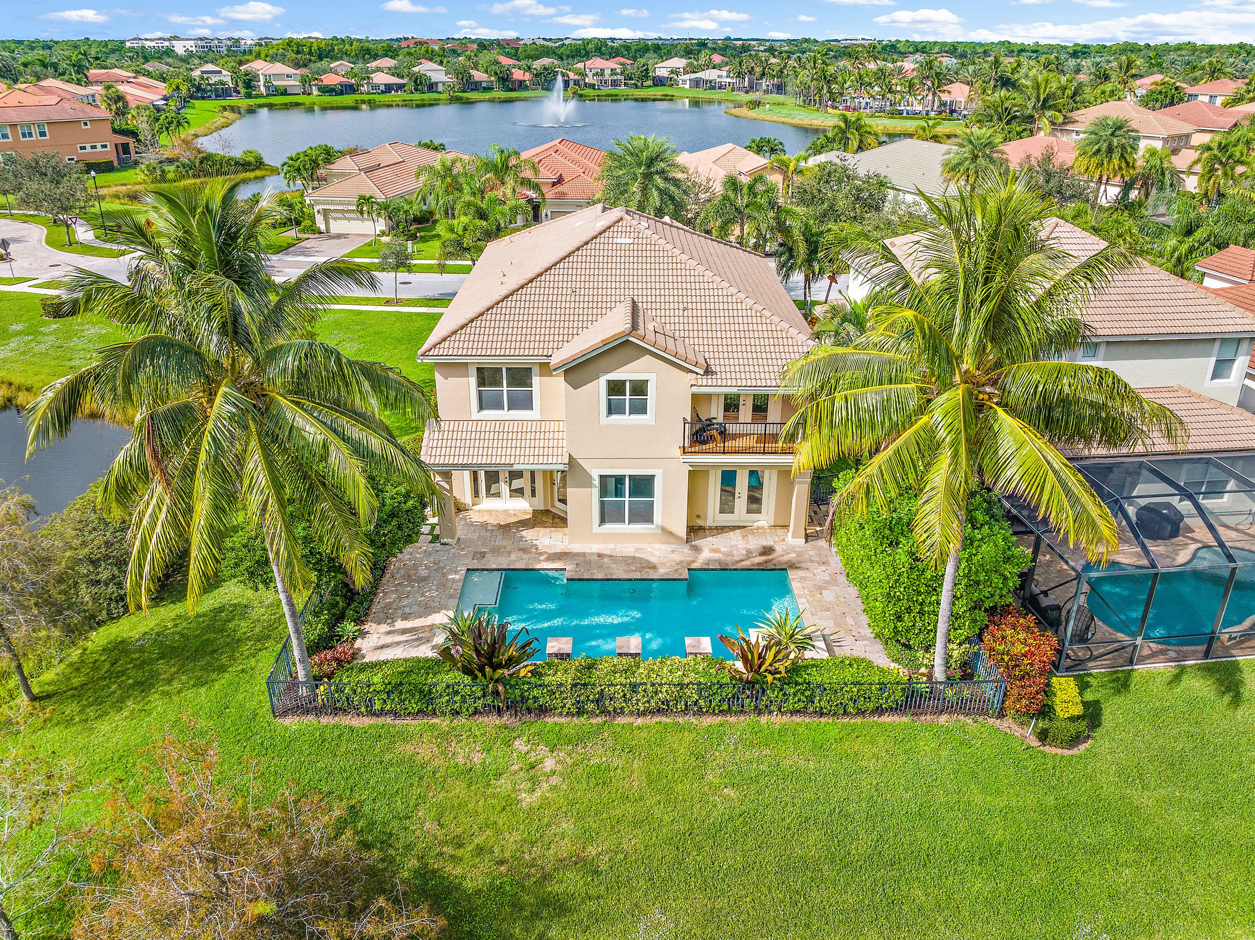 pool home in south florida will sell quickly