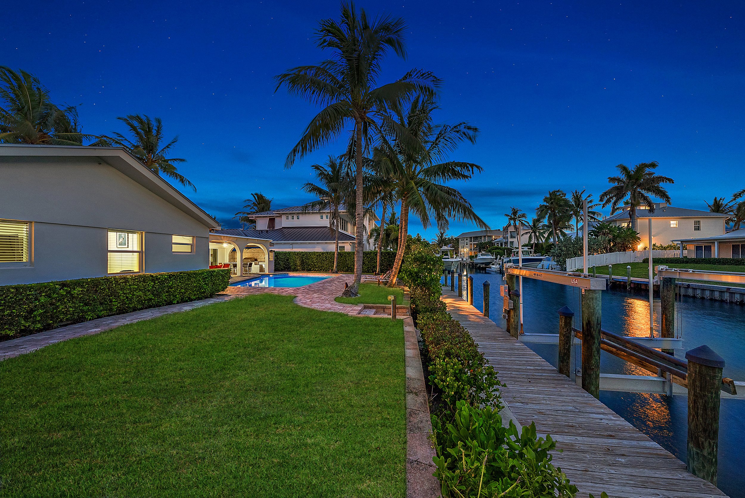 Waterfront Home for Sale in Jupiter, Florida