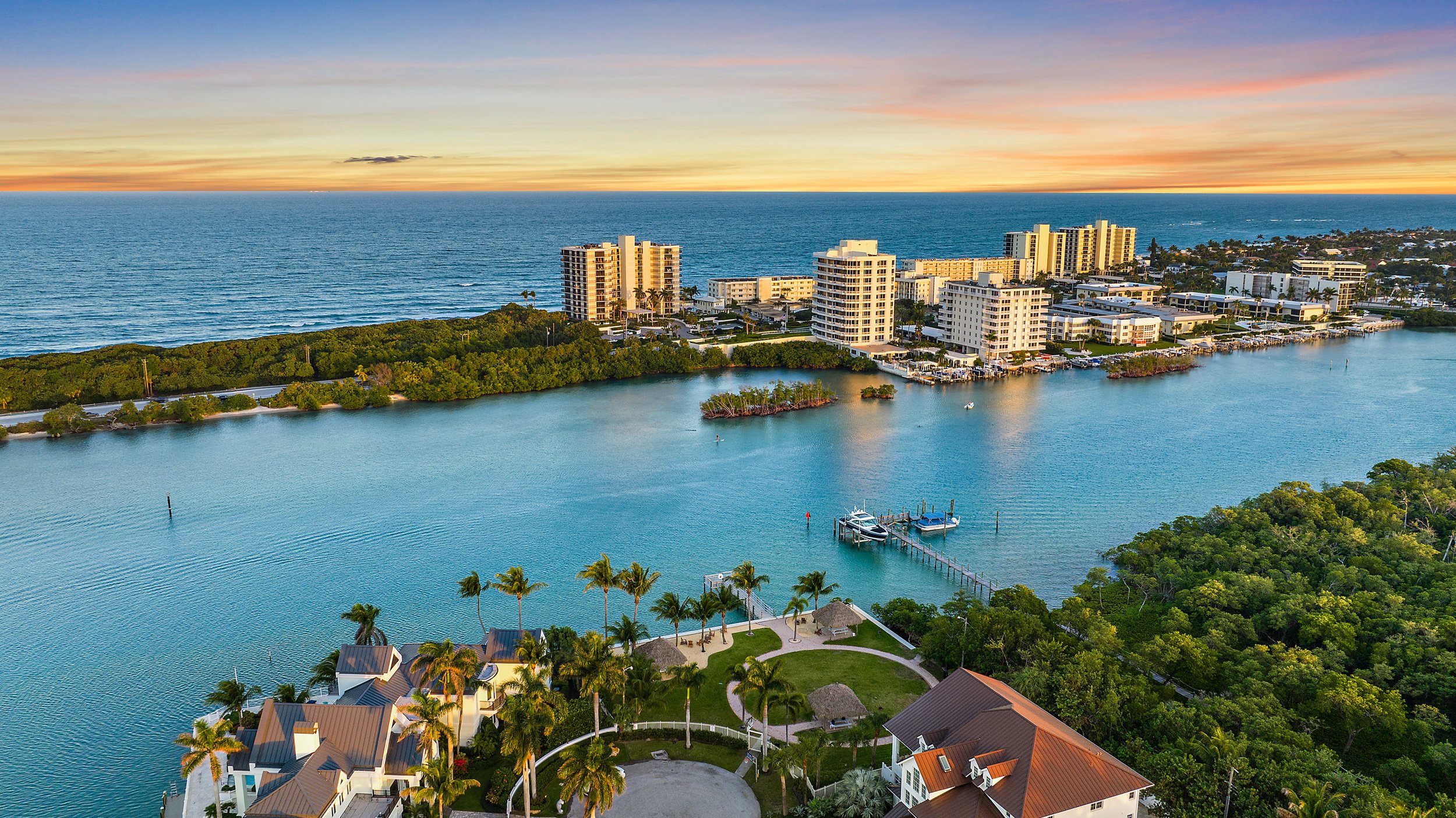 Waterfront Home for Sale in Jupiter, Florida