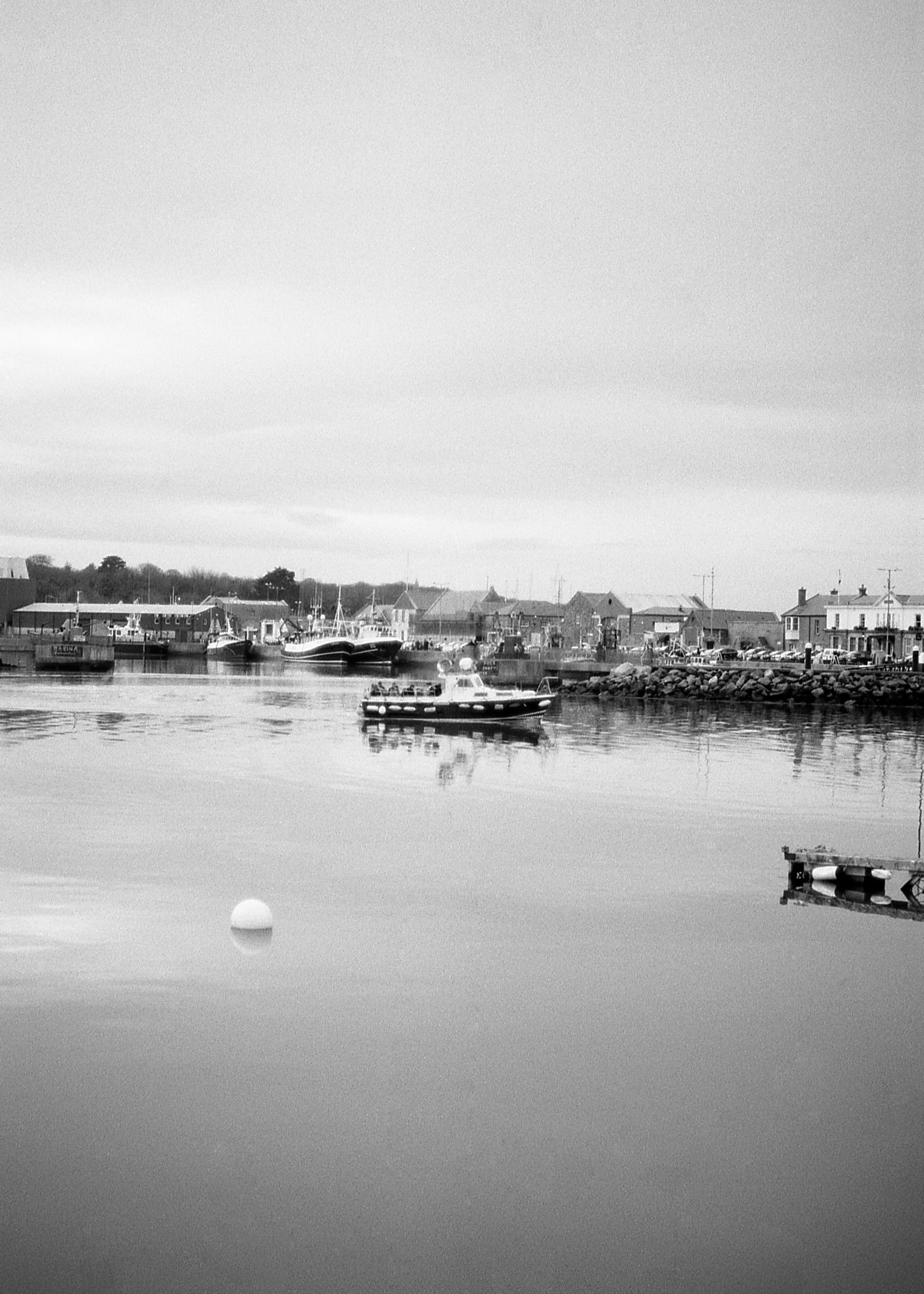 Howth, IR / Nikon F100 / Acros100 / 1.7.19