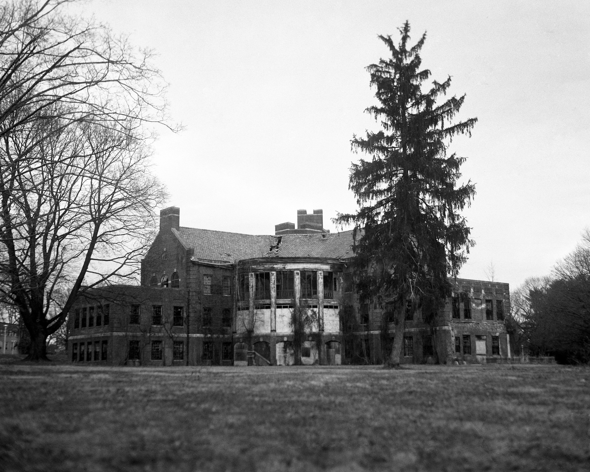 Norristown, PA / Busch Pressman 4x5 / BerggerPancro400 / 1.27.19
