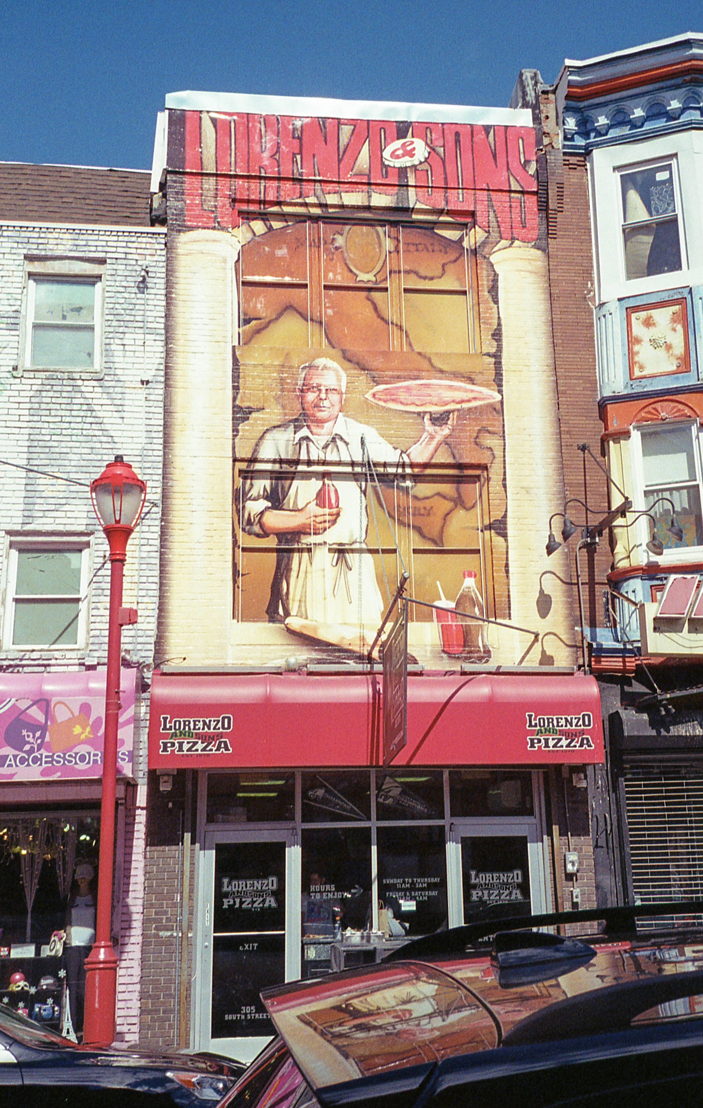 PHL, PA / Olympus Mju2 Stylus Epic / Kodak ProImage100 / 3.16.19