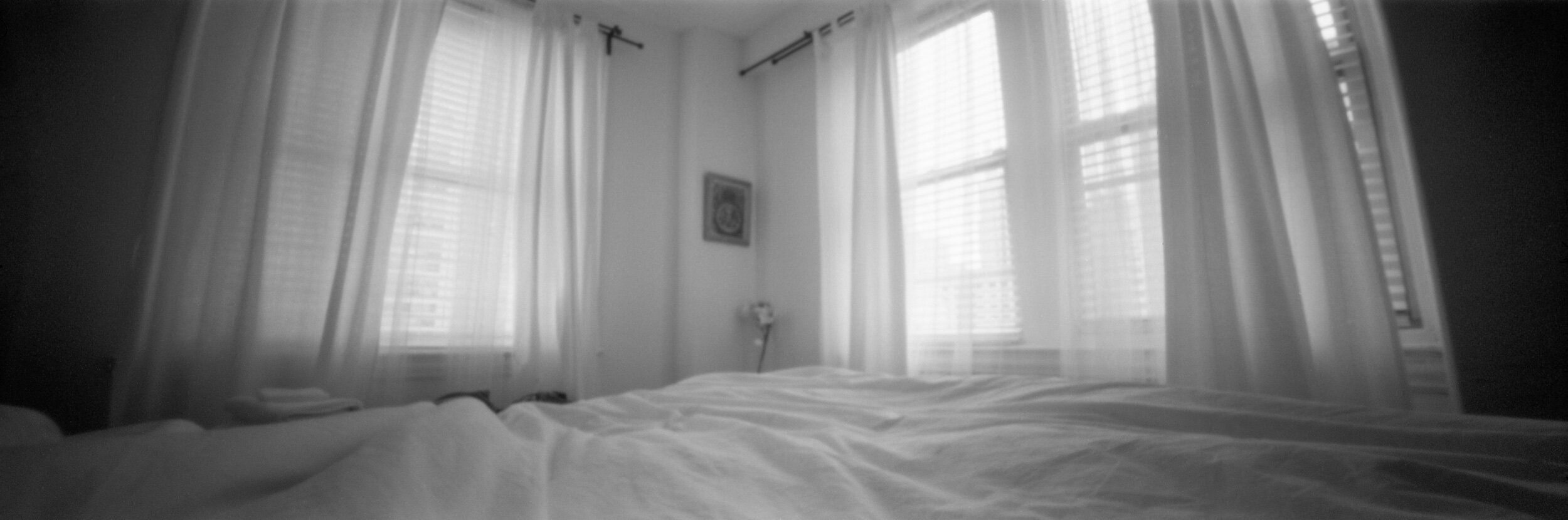 PHL / Ondu 135 Pano Pinhole /Tmax100 exp. '94 / 3.14.20