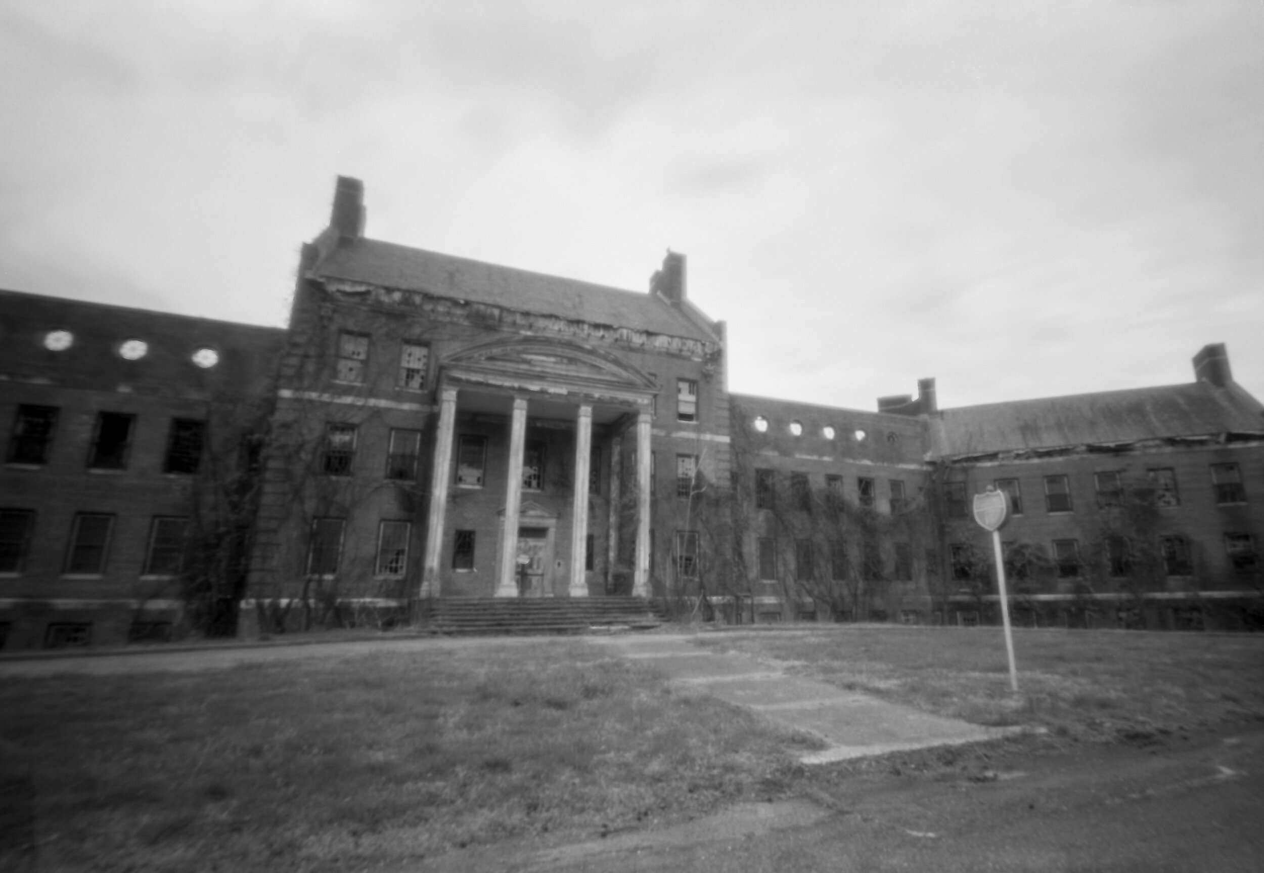 PA / Zero Image 6x9 / Tmax100 exp. ‘05 / 5.3.20