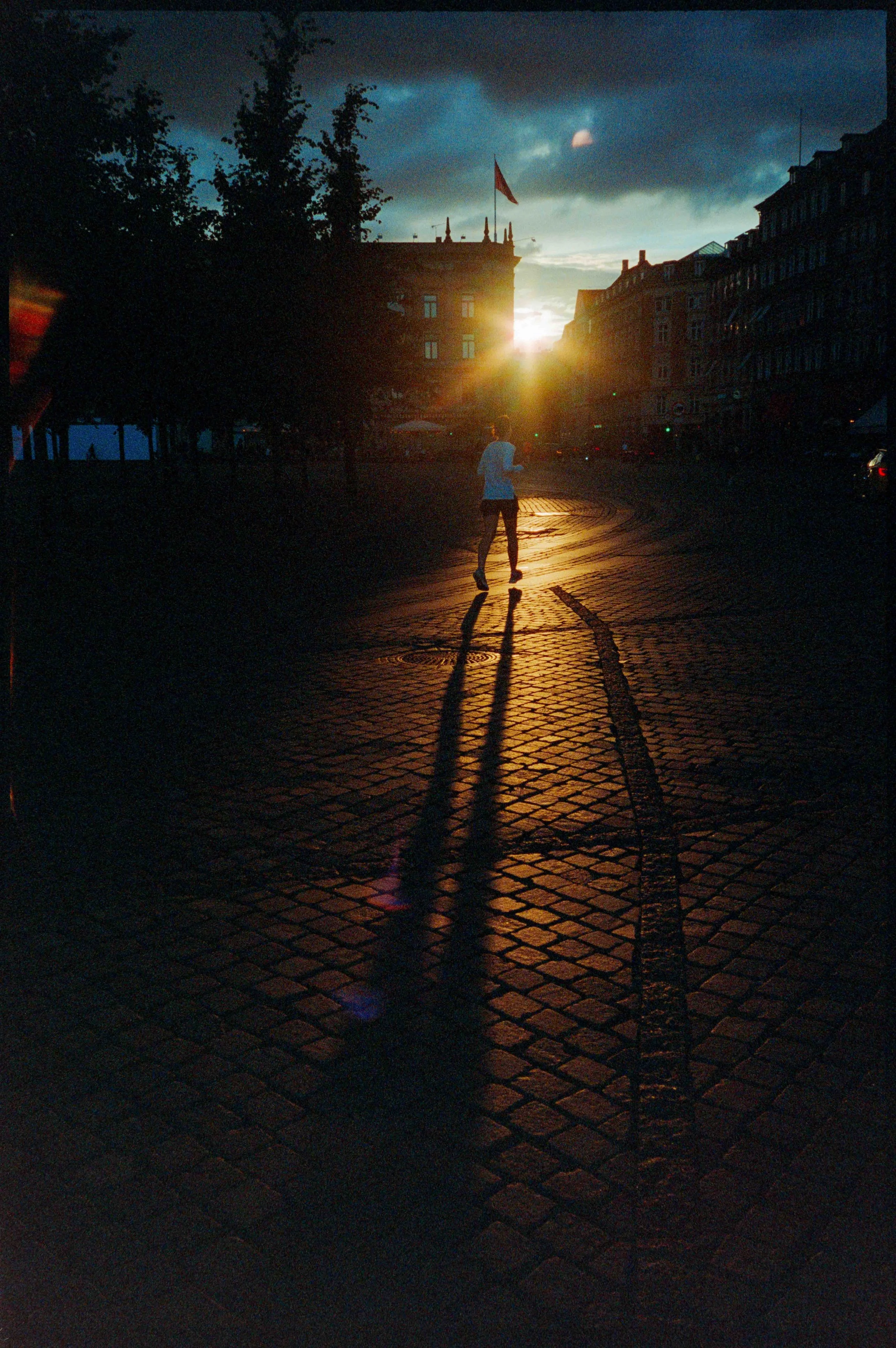 DK / Mju2 / lomo800 / 7.25