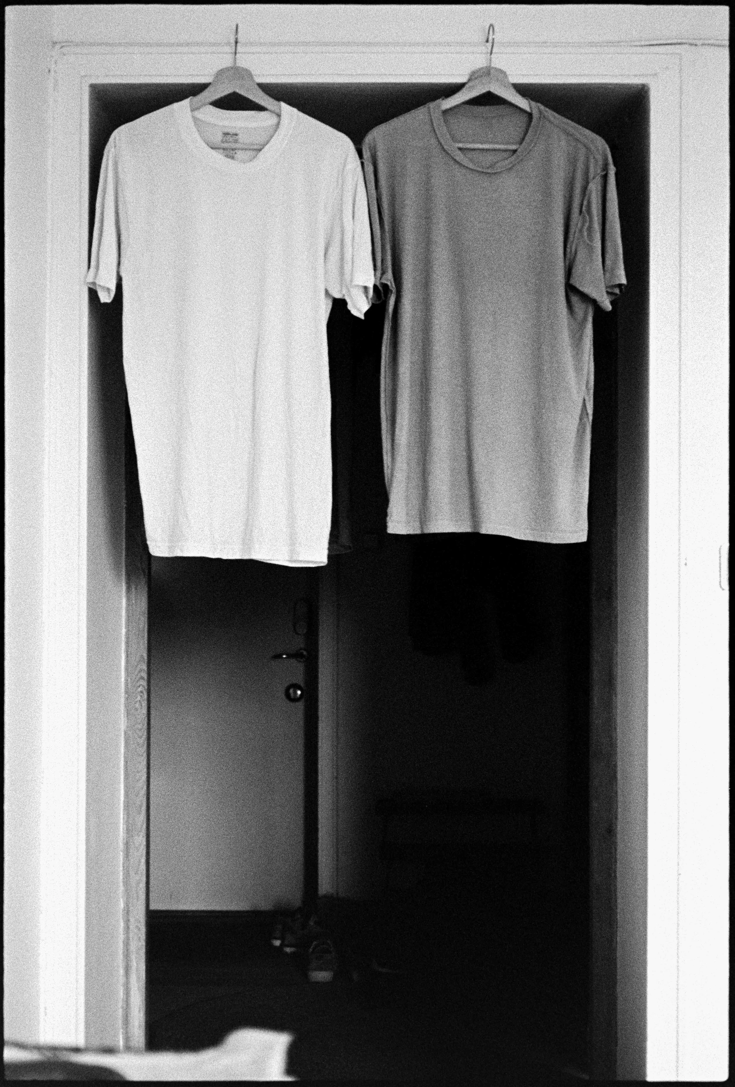 SE / Nikon F / trix400 / 7.25