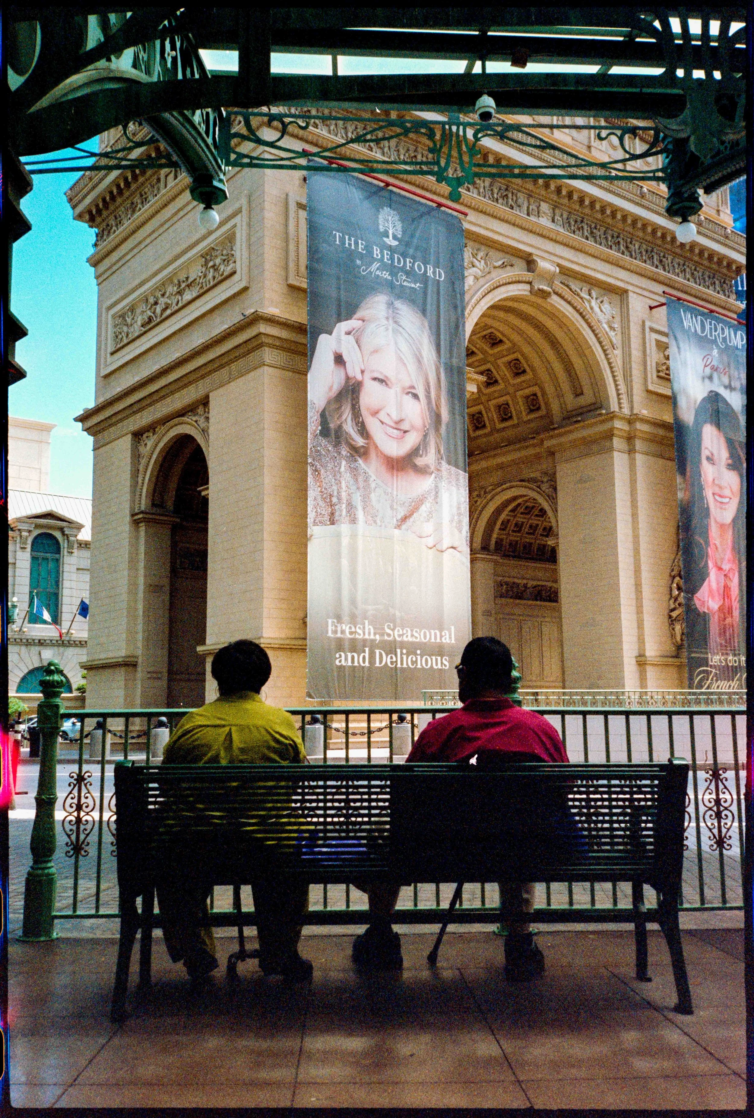 NV / mju2 / cinestill400d / 4.26