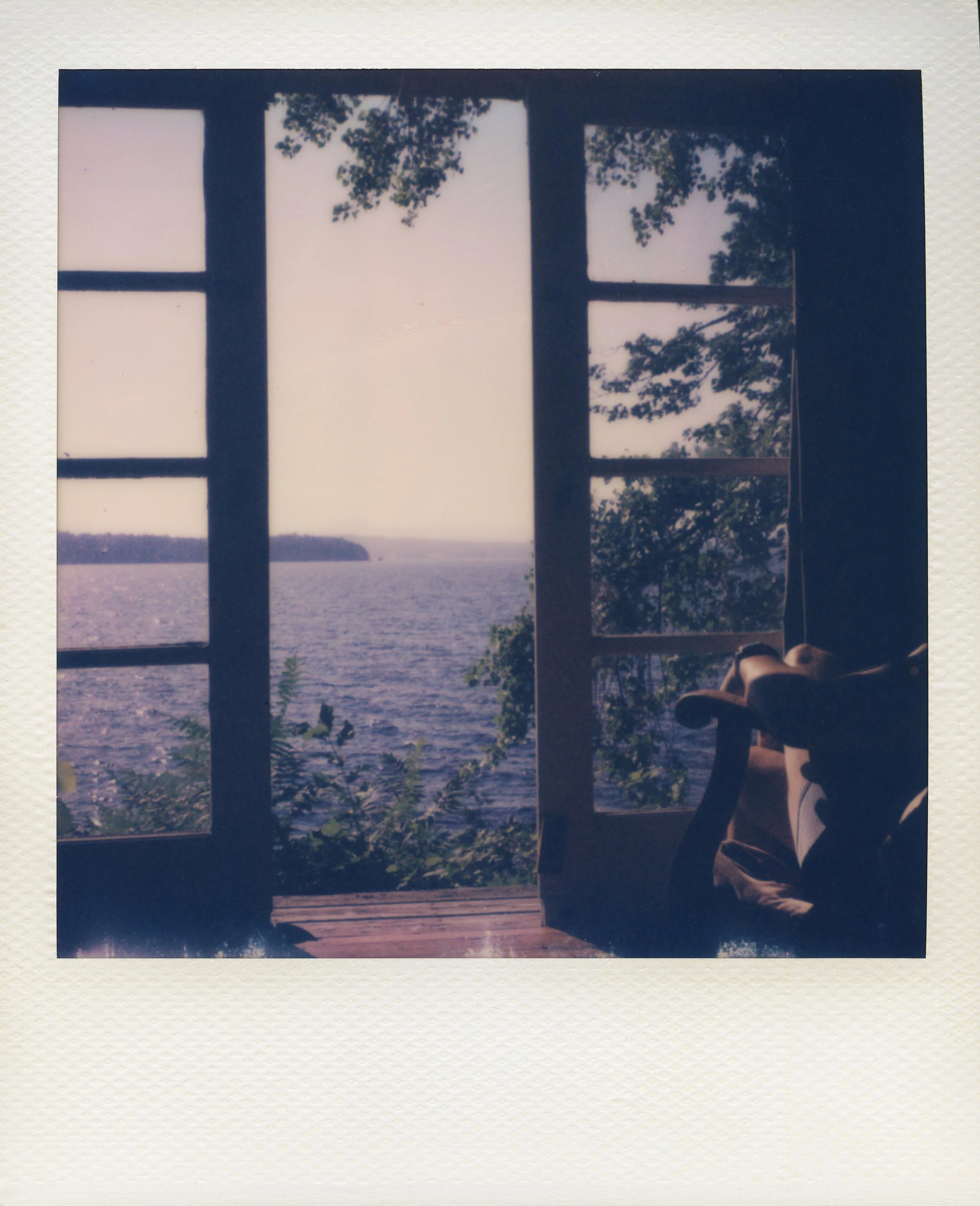 VT / SX-70 / 8.26