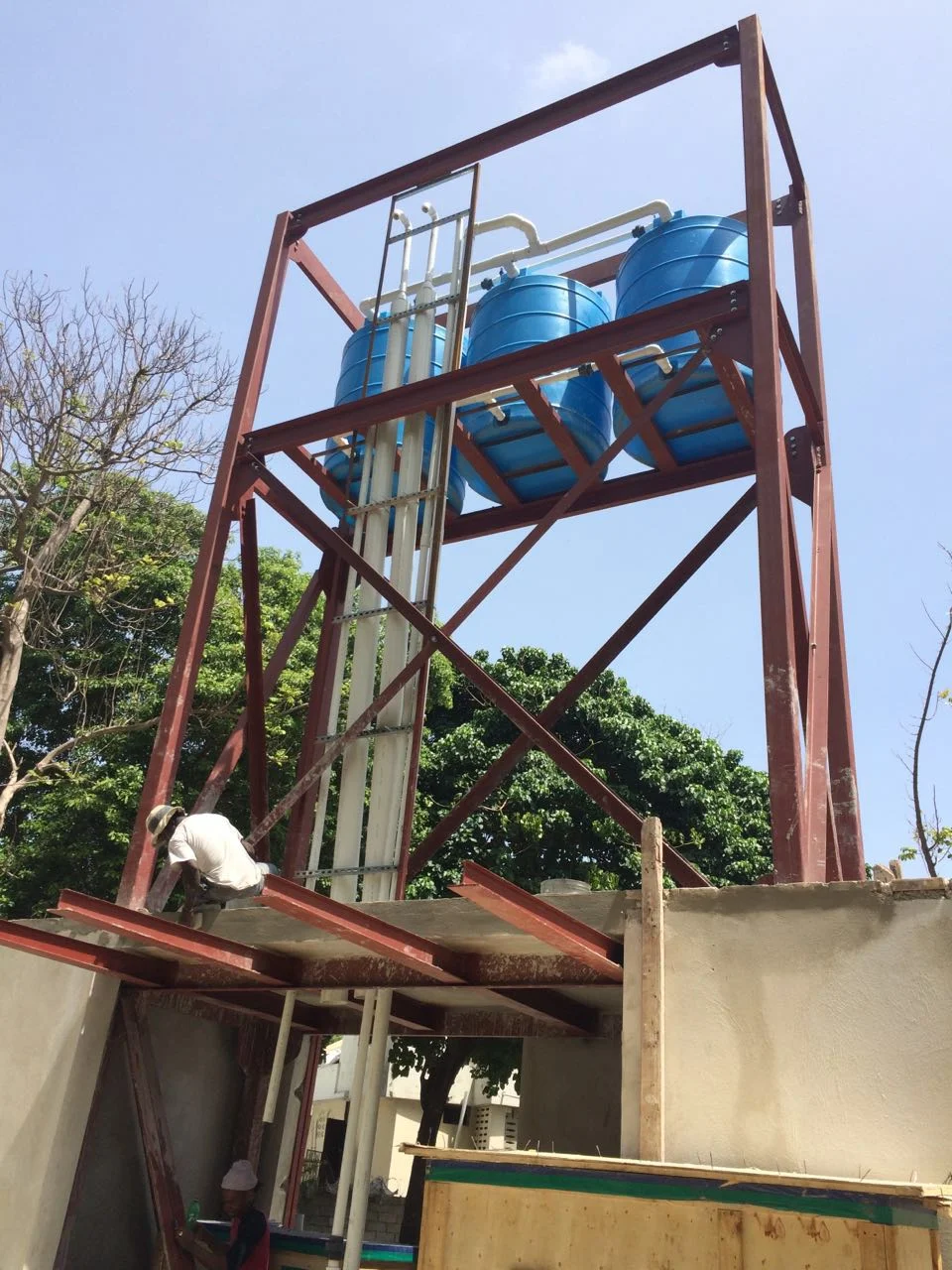 008_Three 2000 Liter Tanks.JPG