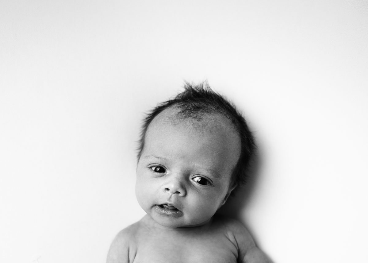 newborn photo session 032.jpg