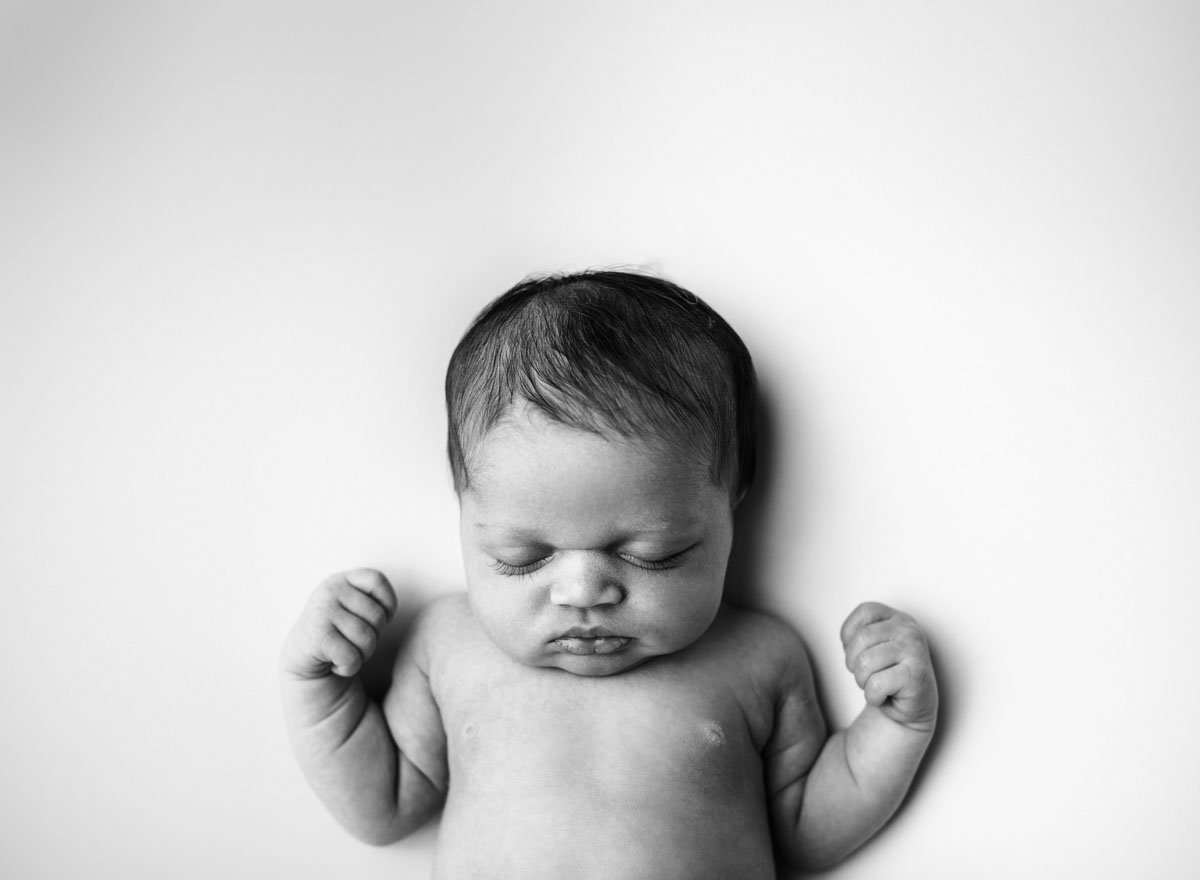 newborn photo session 058.jpg