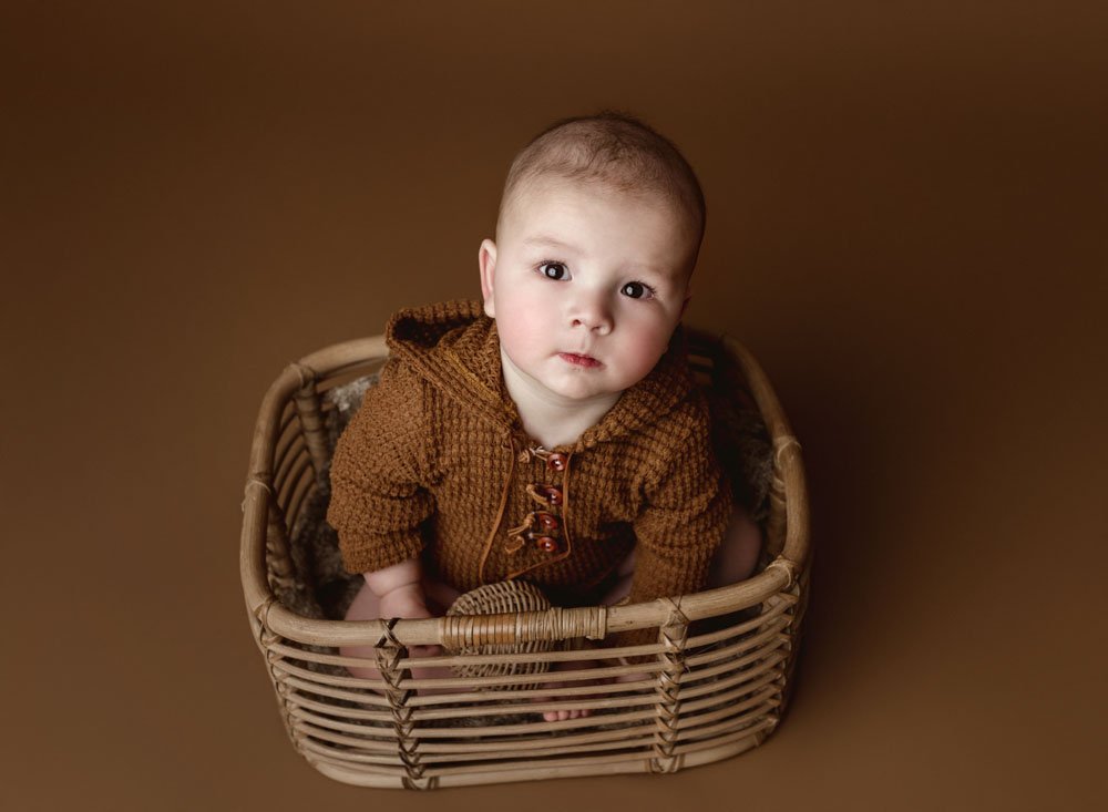 ✨ Milestone Minis &mdash; Now Booking! ✨

Looking for updated photos without booking a full custom session?
I&rsquo;ve opened a limited number of milestone mini spots &mdash; perfect for capturing your baby&rsquo;s latest stage. Family and dogs welco