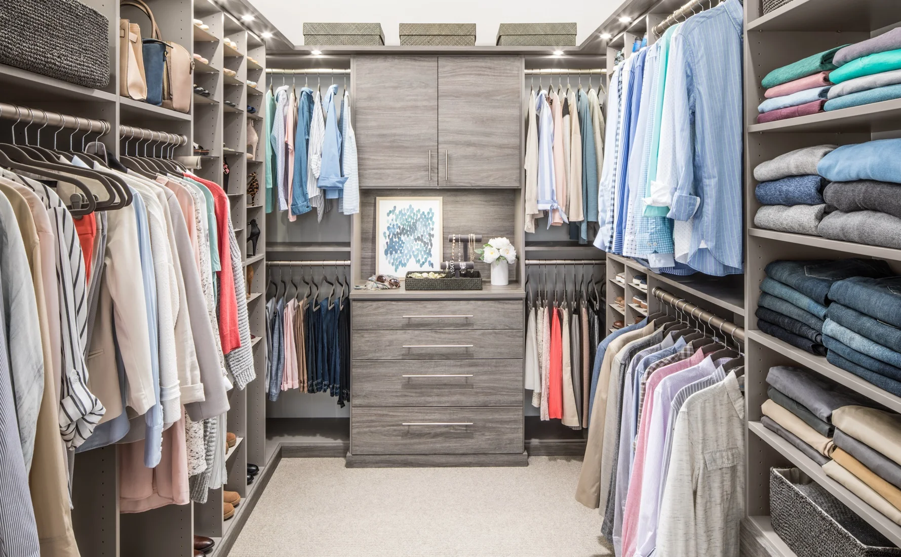 walk in closet