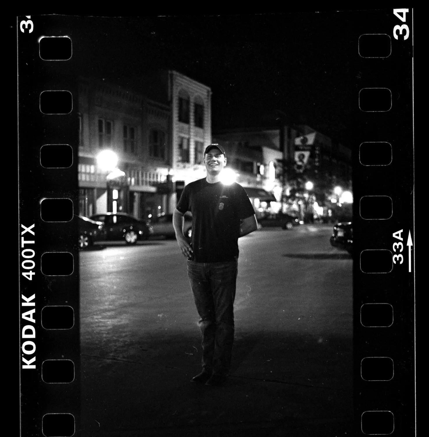 2016.06.25 OM010.34 - - 200 Block of Broadway, Fargo, ND.jpg