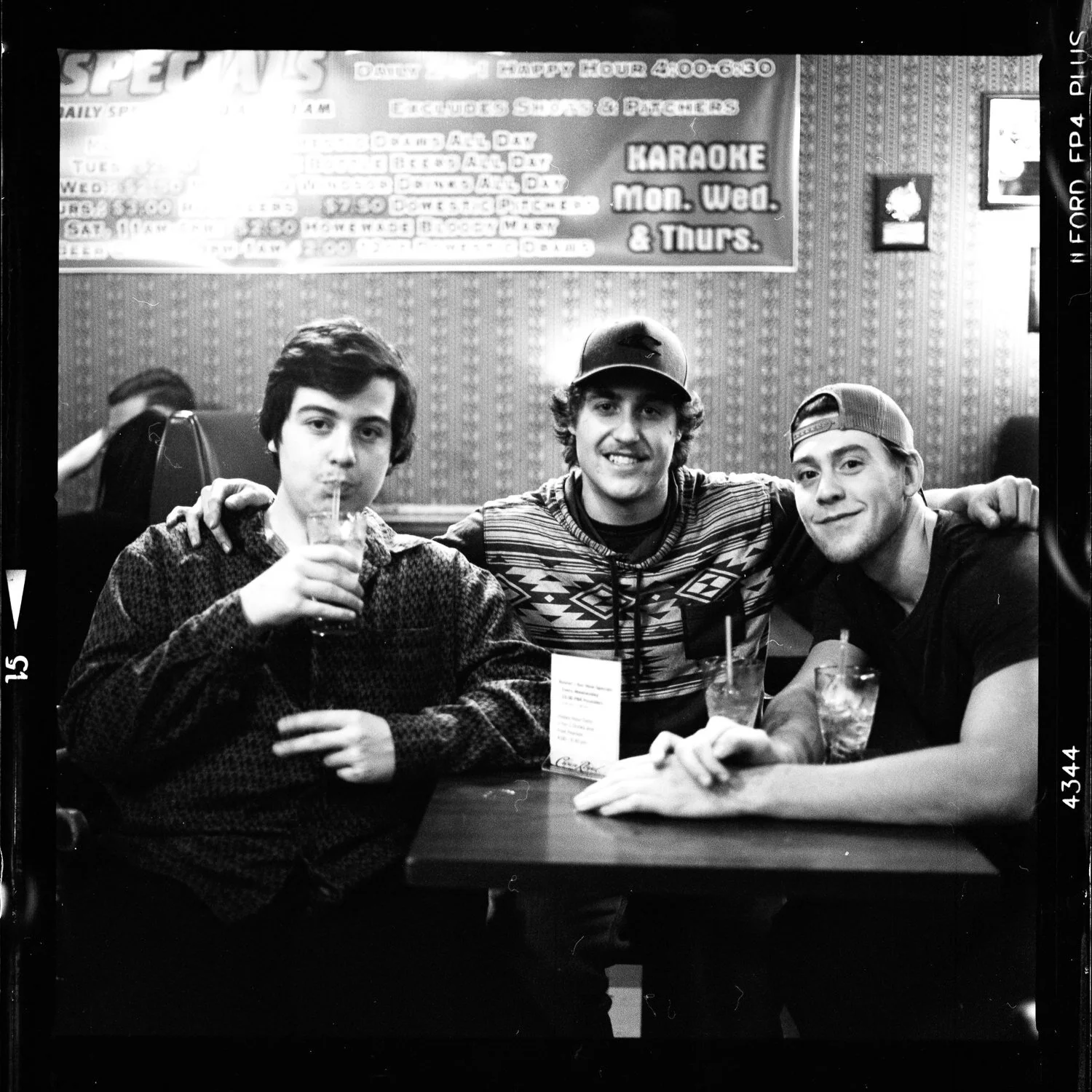 2017.01.15 H029.10 - - Rooter's Bar, Fargo, ND.jpg