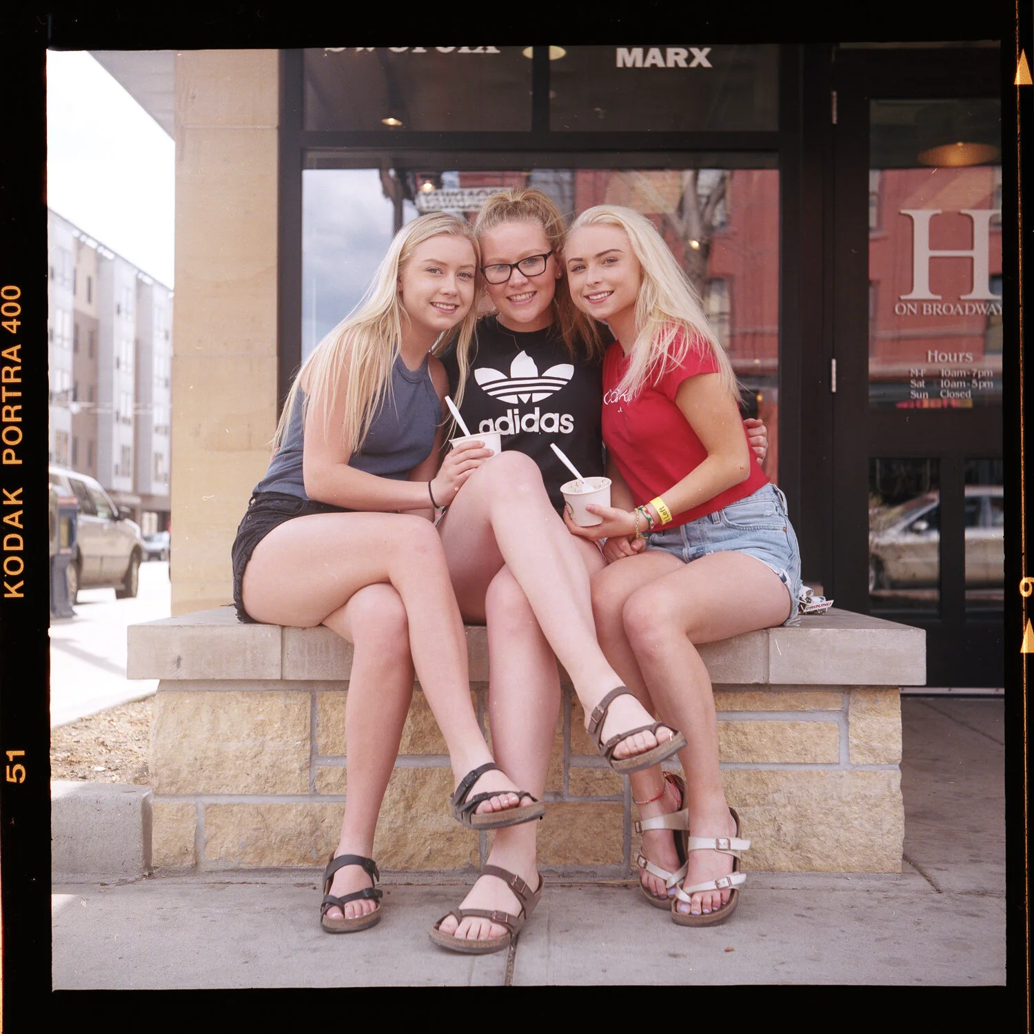 2018.05.05 Y006.09 - - NW Corner of 1st Ave and Broadway, Fargo, ND.jpg