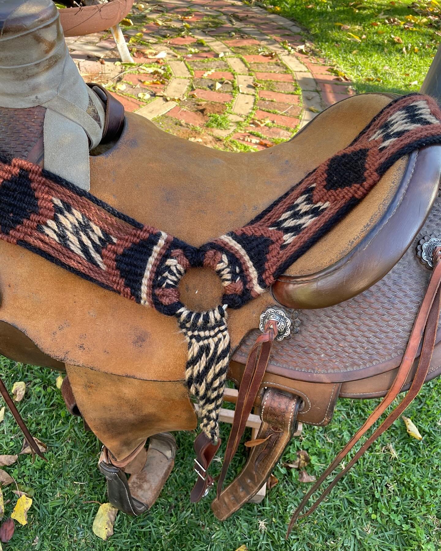 Breast collar black and rust with a twist.jpg