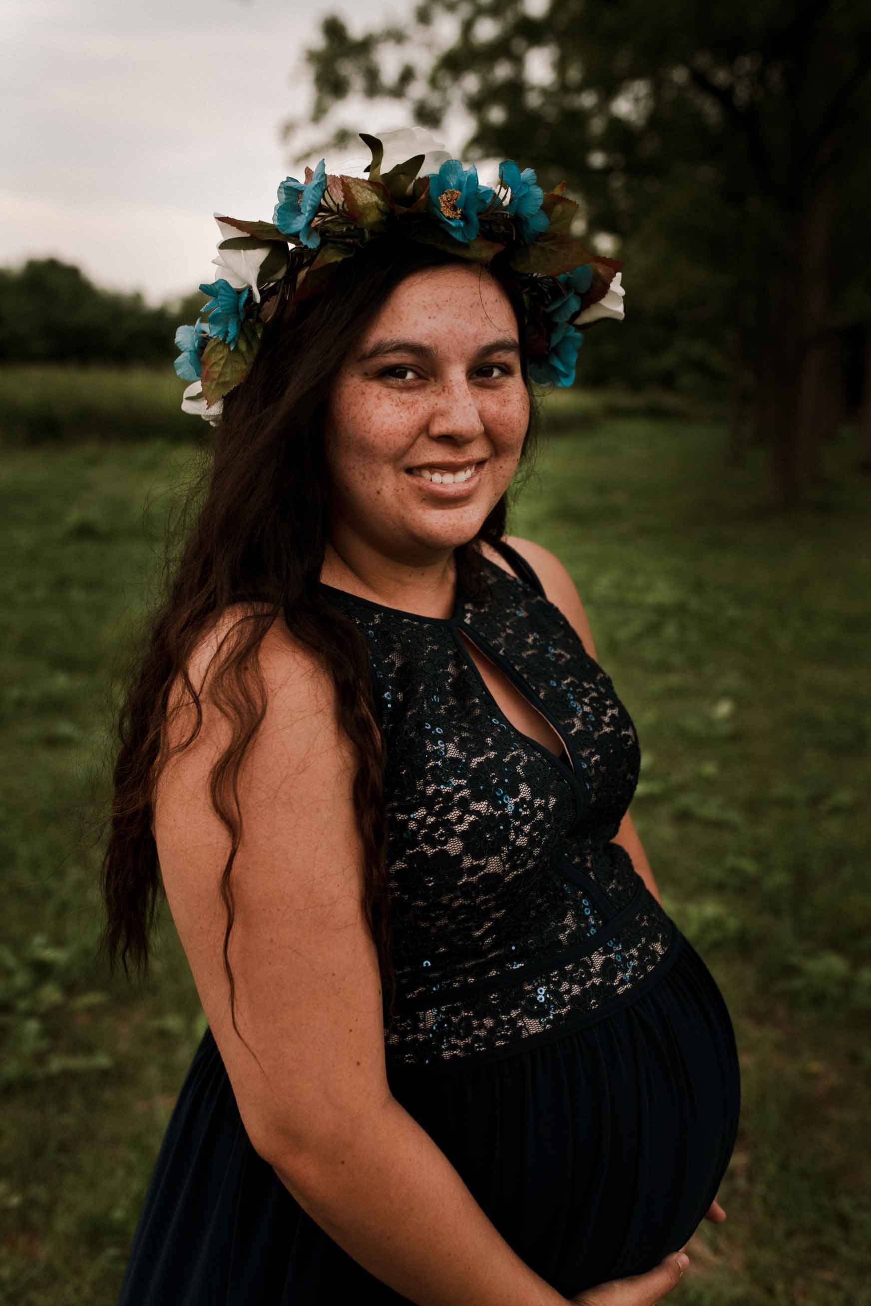 expectant-mother-blue-floral-crown-hamilton-maternity-smiling.jpg