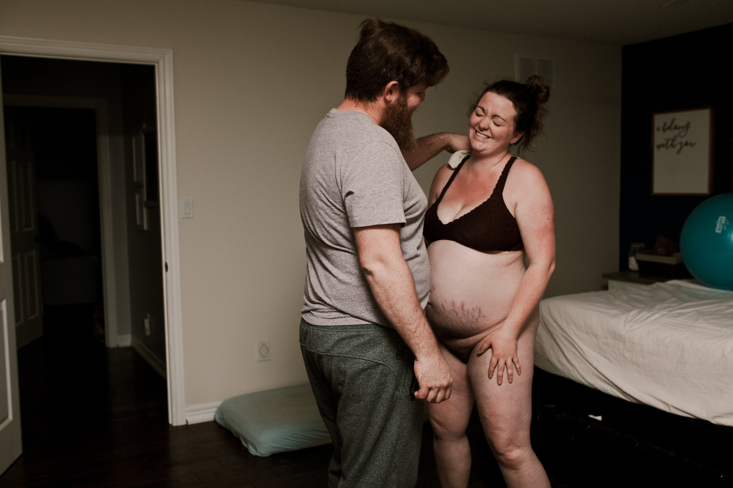 labouring partners | Brantford home birth | Tasha B Photography | Hamilton birth photographer