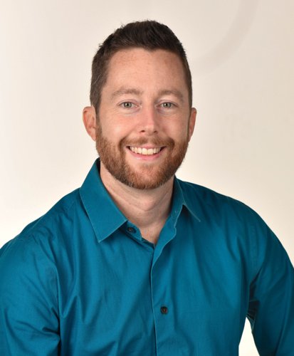 DTurner_2018Headshot1_DSC4581-1-2.jpg