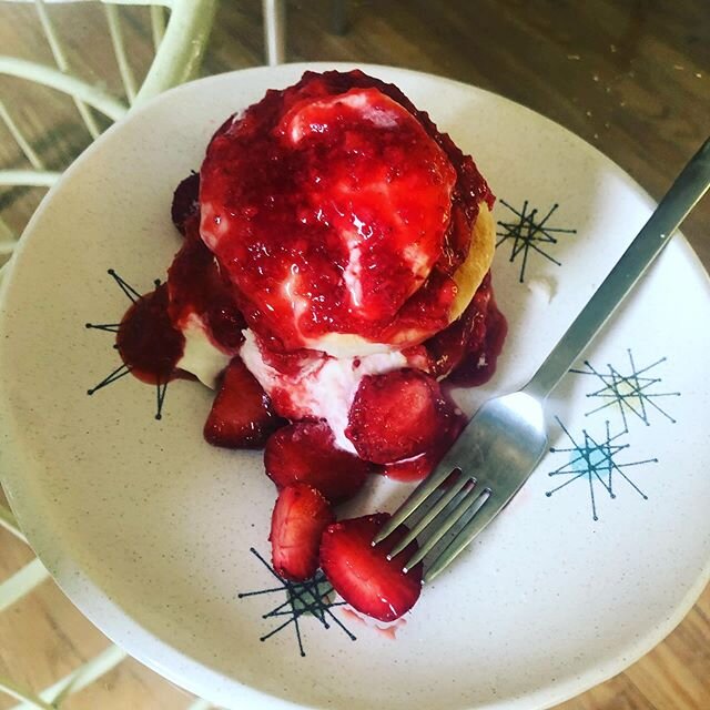 So. I&rsquo;m a guy who would rather have #bluecheese on a cracker than #desert ... When your bestie casually drops off strawberries from the #hudsonfarmersmarket one makes #strawberryshortcake ✨💫👌. Amazing.  A little Grand Manier in the mix and a 