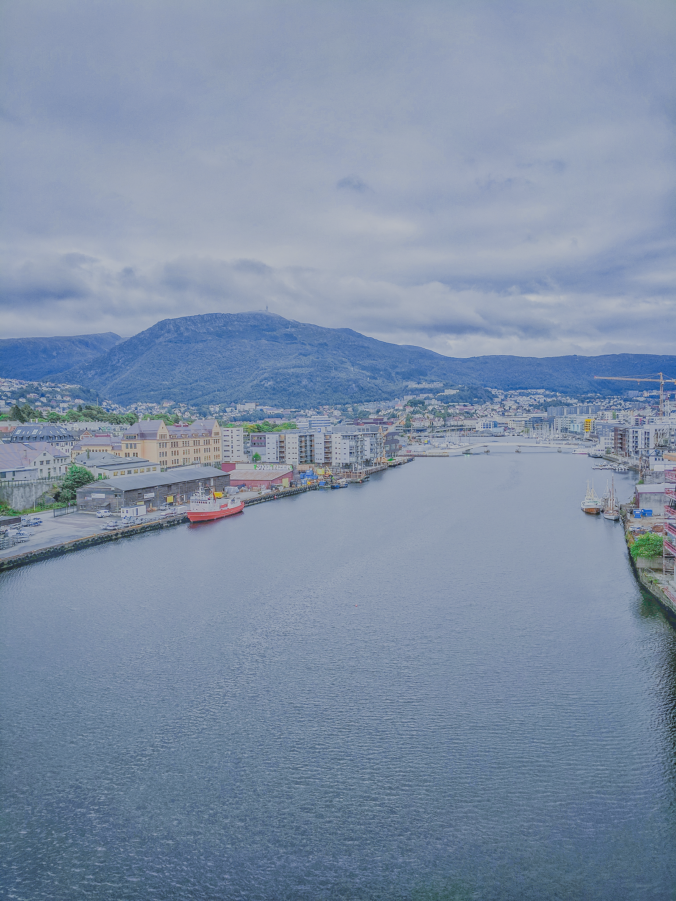The view over the Damsgårdssundet