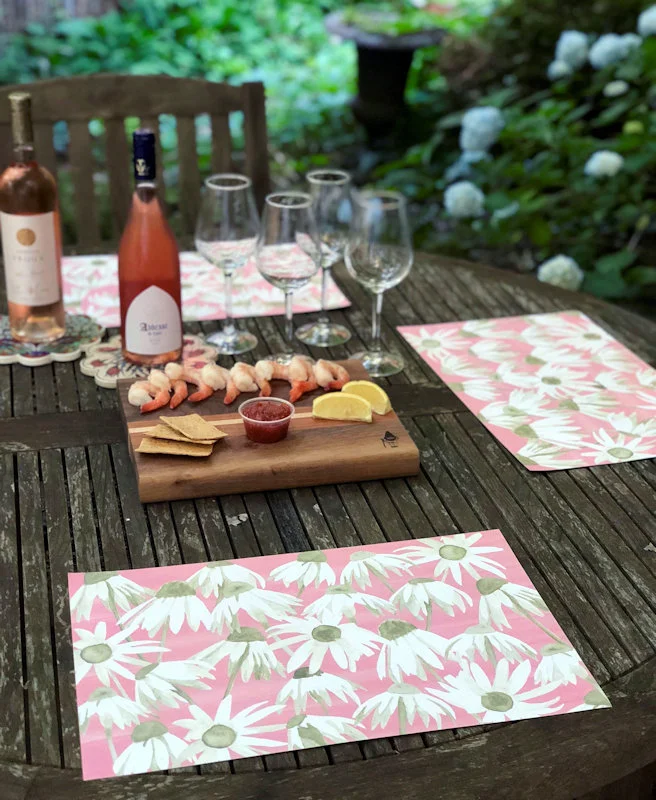 Table set with Pink Daisy Decorative Paper Placement