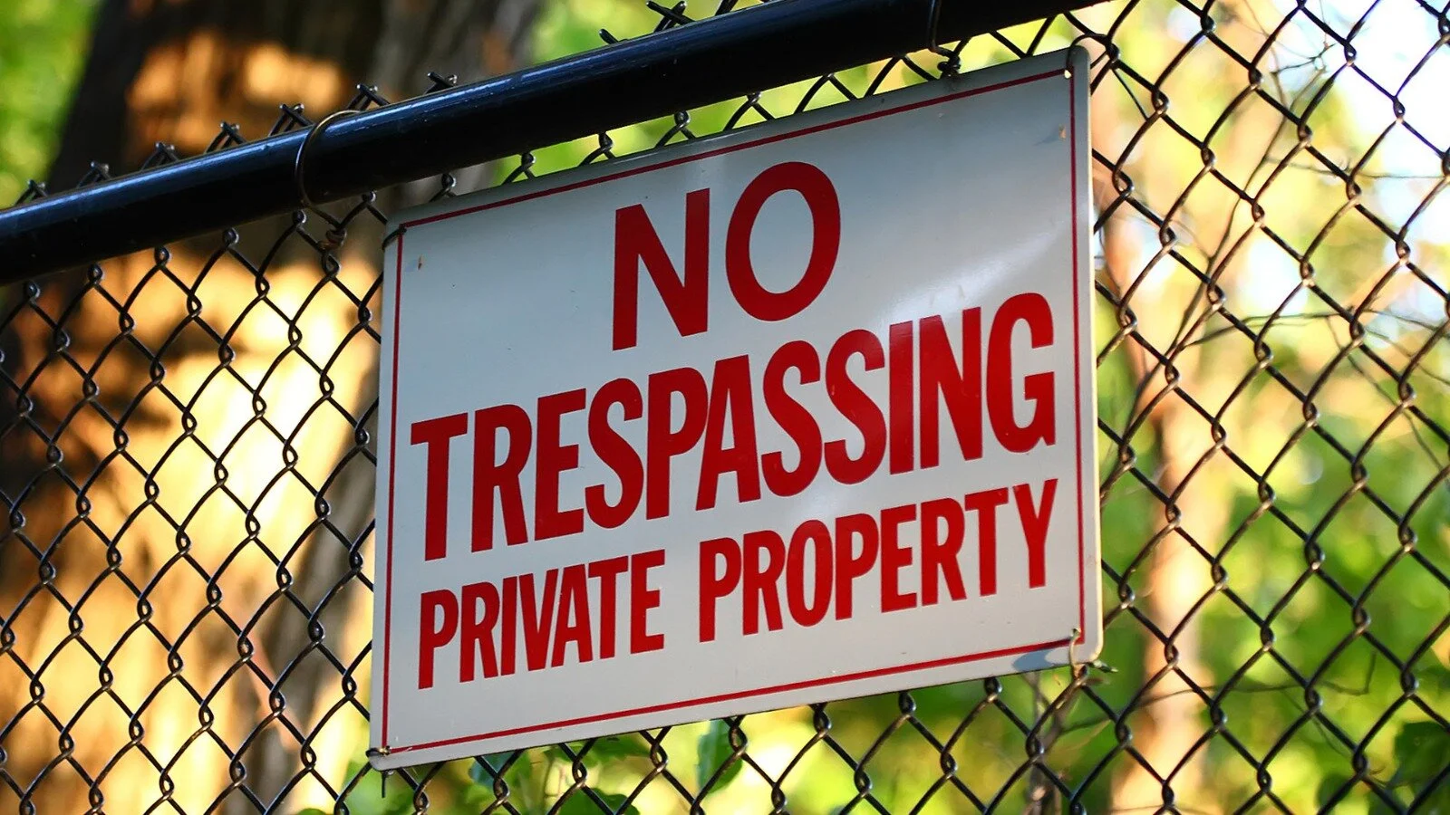 Why is 92% of England Off Limits to the General Public?