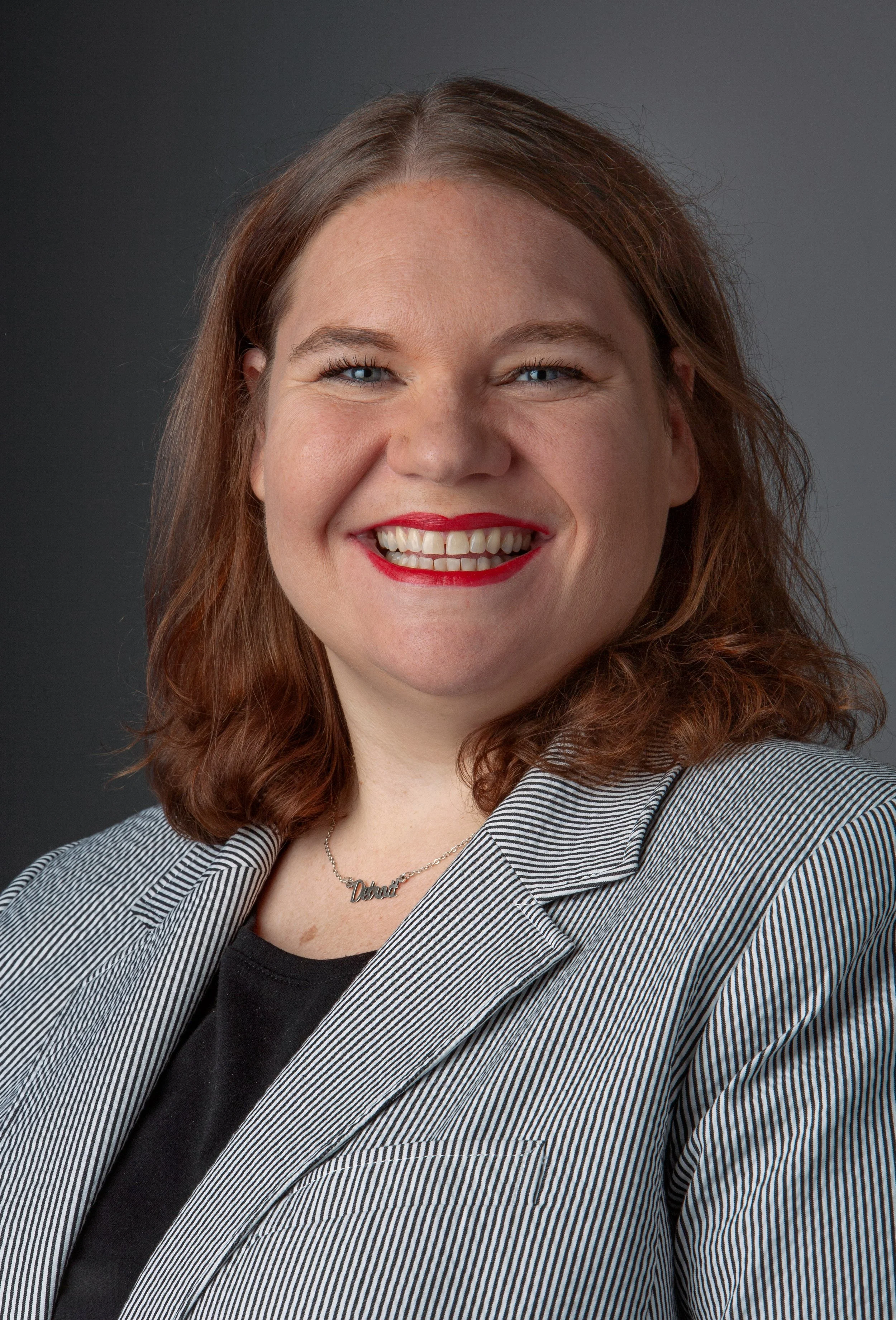 Jeanette Pierce Headshot