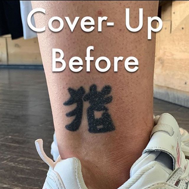 New Cover Up by @brass305. Big thanks to @raijeen1103 for being a great client and trusting us to do what we do! #coveruptattoos #outwiththeold #fullcolor #tattoo #thesolidink #miamiink #southbeach #miami #dadecounty
