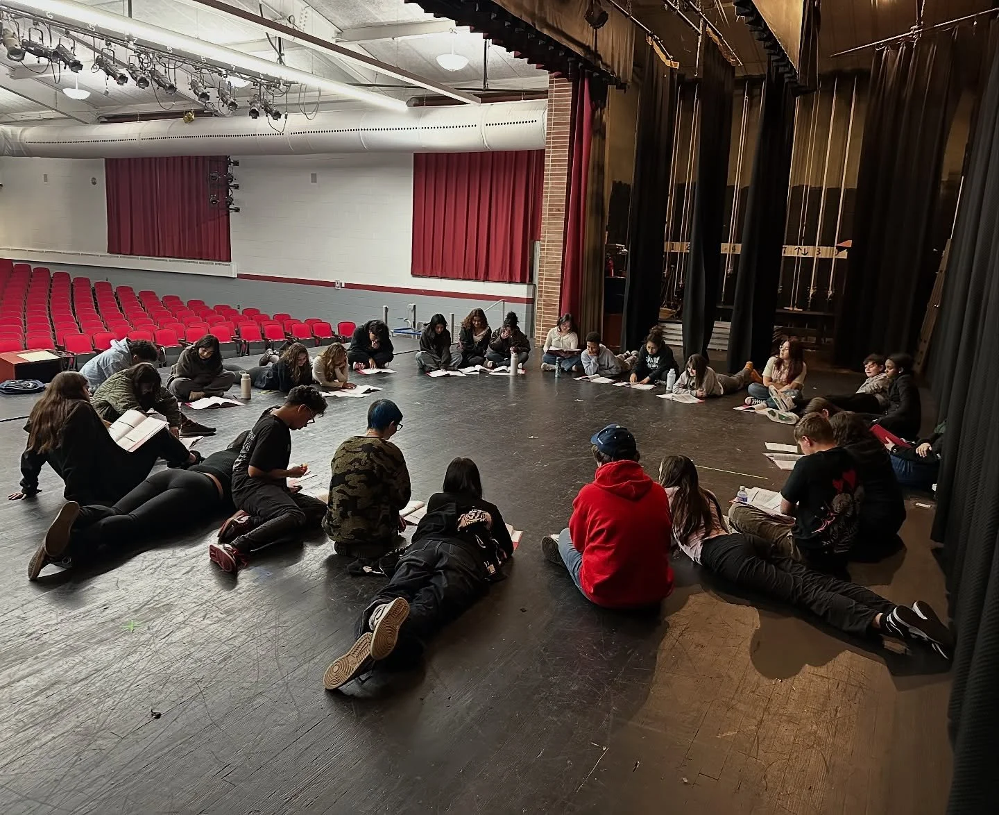 First script read through of Matilda happened onstage last night! We’ll have more sets when we open in March.
#Matilda #RoaldDahlsMatildaTheMusical #RevoltingChildren #🦎🦎🦎 #RPHStheatre #RPHSmusicaltheatre #🐾🐾🐾 #RosellePark #RoselleParkHi