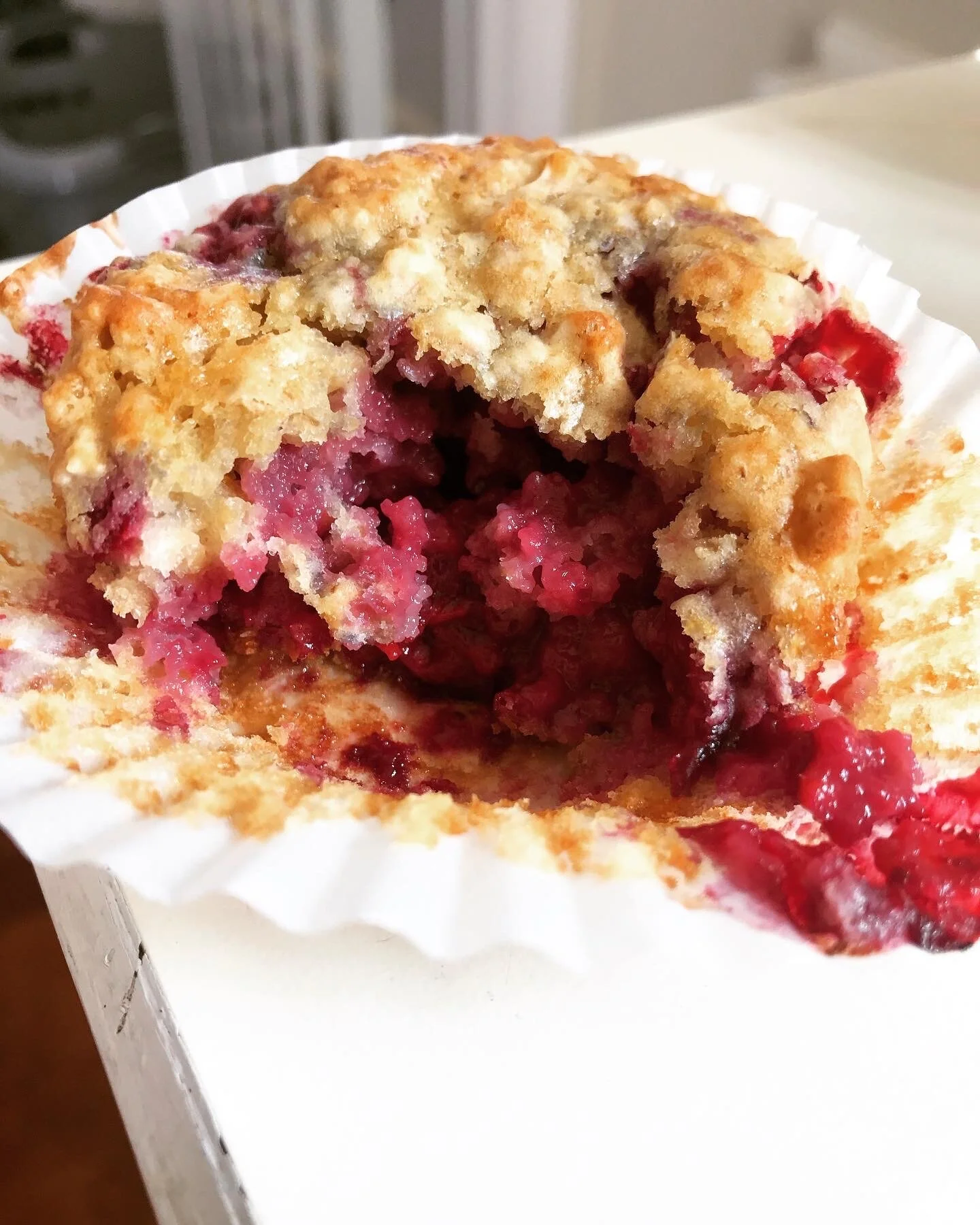 Raspberry Oat Muffins