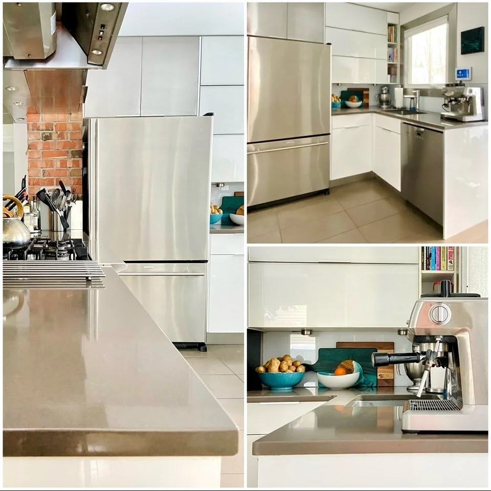 Declutter Challenge January 7 - Clear off kitchen counters.

I removed all items &amp; washed the counters, backsplash &amp; cabinets. My kitchen is so clean!🥳

I always add a little decor to every room. I love cutting boards for display &amp; bowls