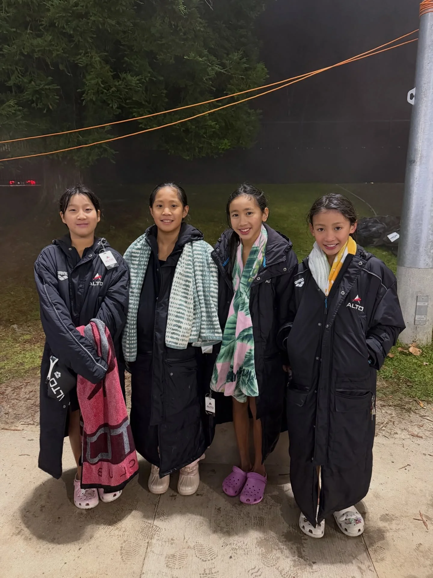 New Team Record! 🔥🔥 The relay team of Anita, Lucy, Marian and Alyssa broke the 10/U Girls 200 Freestyle Alto team record! They clocked in a 2:02.26 at Age Group Champs in San Ramon this weekend. Way to go girls &amp; let&rsquo;s go Alto!! #AltoReco