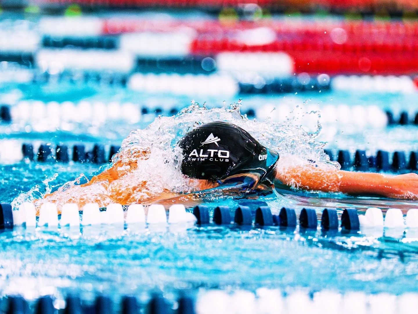 Good morning &amp; Happy Monday, Alto! Let&rsquo;s have a great week! 😁🏊&zwj;♂️🏊&zwj;♀️🌟