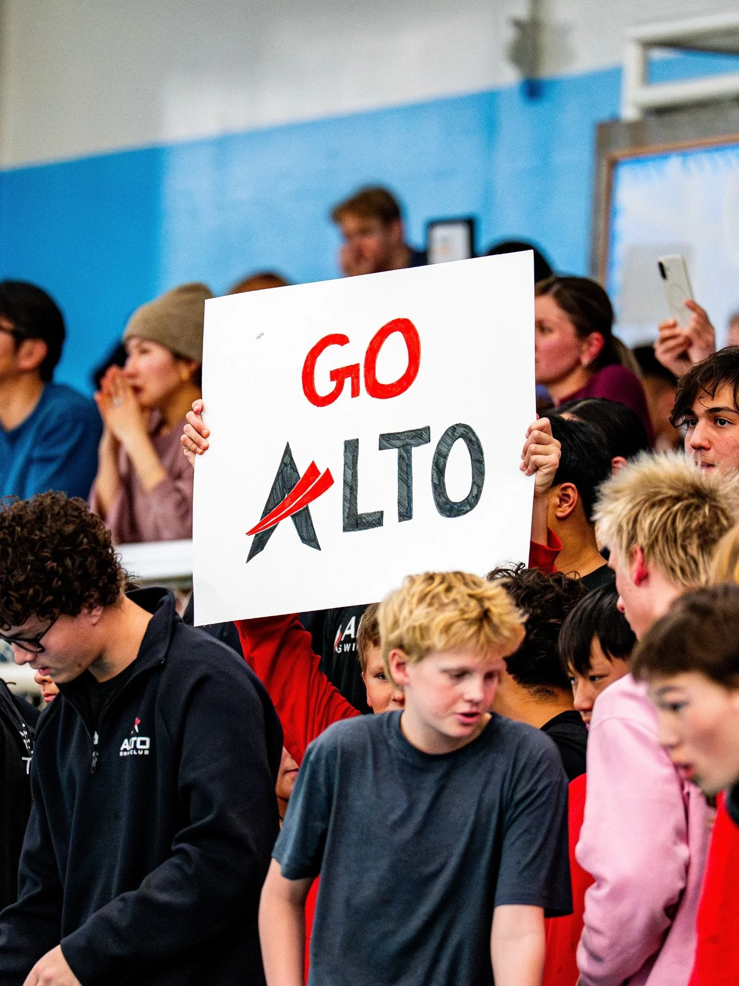 No greater feeling than having the team behind you #GreaterTogether 🔴⚪️⚫️