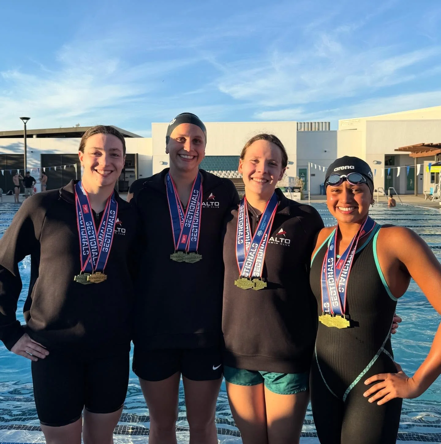 Team Record! 🔥 Tanishi, Maren, Lillie and Hailey set an another Alto team record, this time in the 800 free relay! They posted a 7:18.89 and took 🥇at Sectionals! Way to go Alto! #greatertogether #fasterwithalto #altorecordbreakers