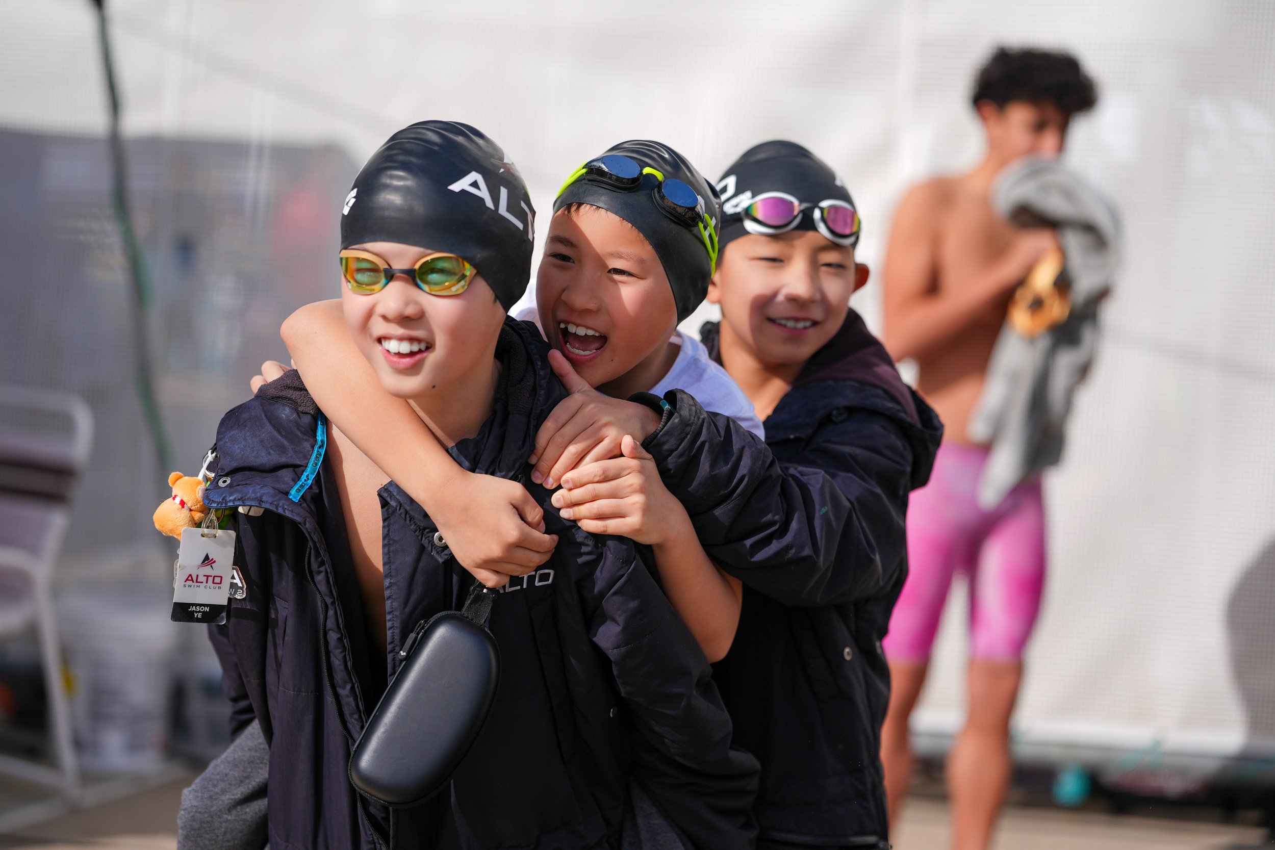 Alto Swimmers Go the Distance at the Alto Distance Disco!