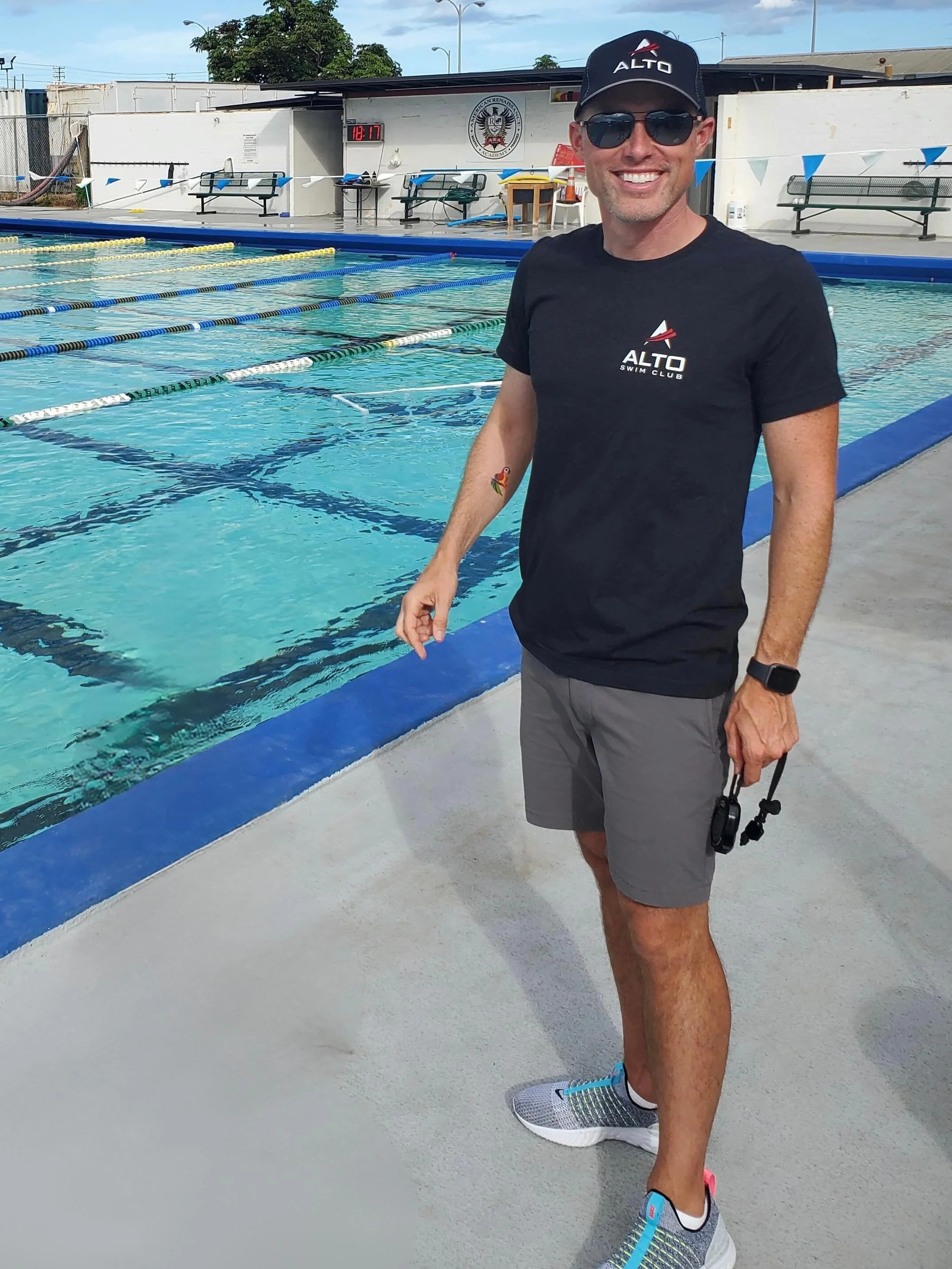 ✨Alto Meet The Coaches✨

Meet Alto Head Coach Joey Sementelli! Coach Joey leads the team and coaches the Alto National Group. 
Coach Joey has been instrumental in developing Alto into one of the best club teams in the country. Under Joey&rsquo;s guid