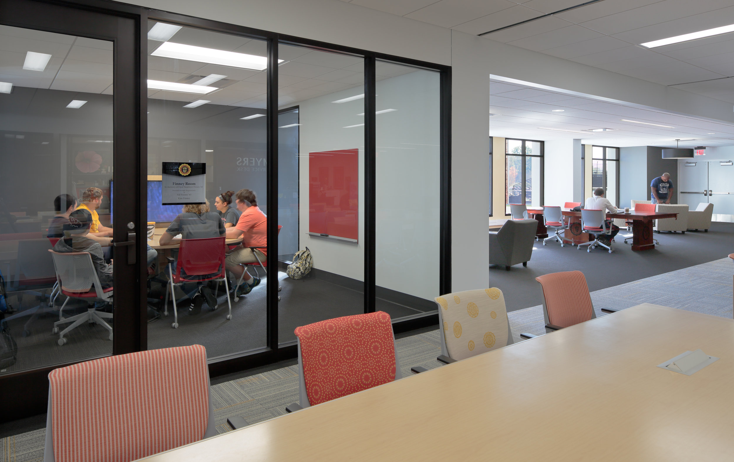 Study Area in Gangwish Library 1.jpg